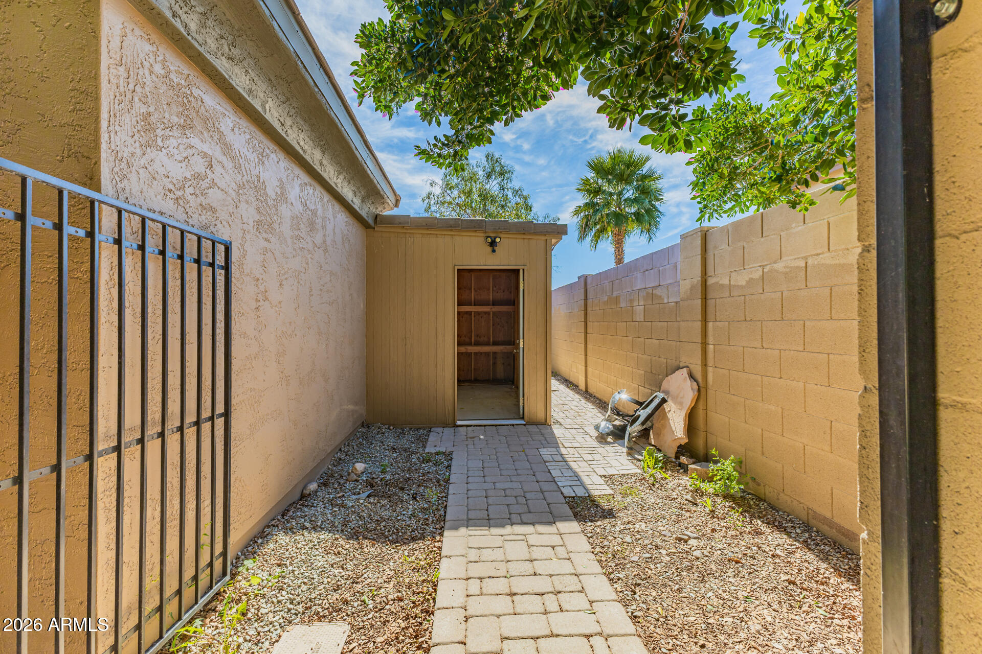 13222 W ANNIKA Drive