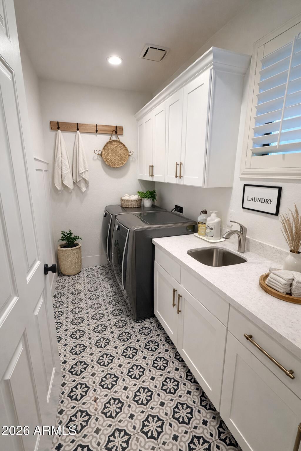 9995 E RIDGERUNNER Drive