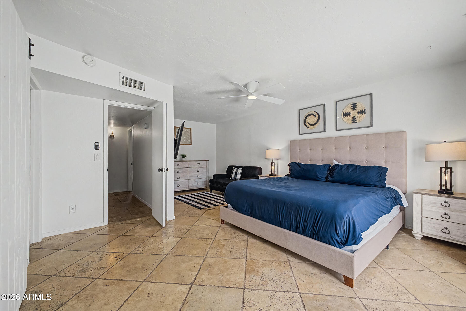 7521 E PRINCESS Drive
