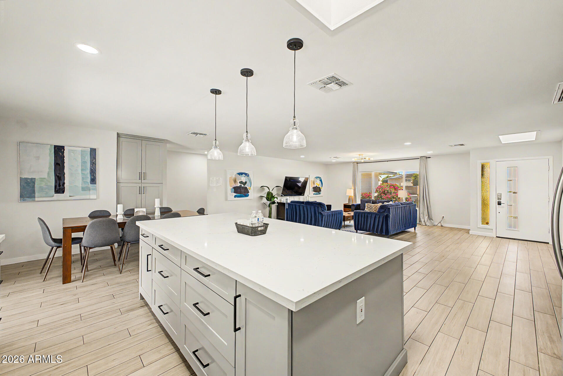 801 E TODD Drive
