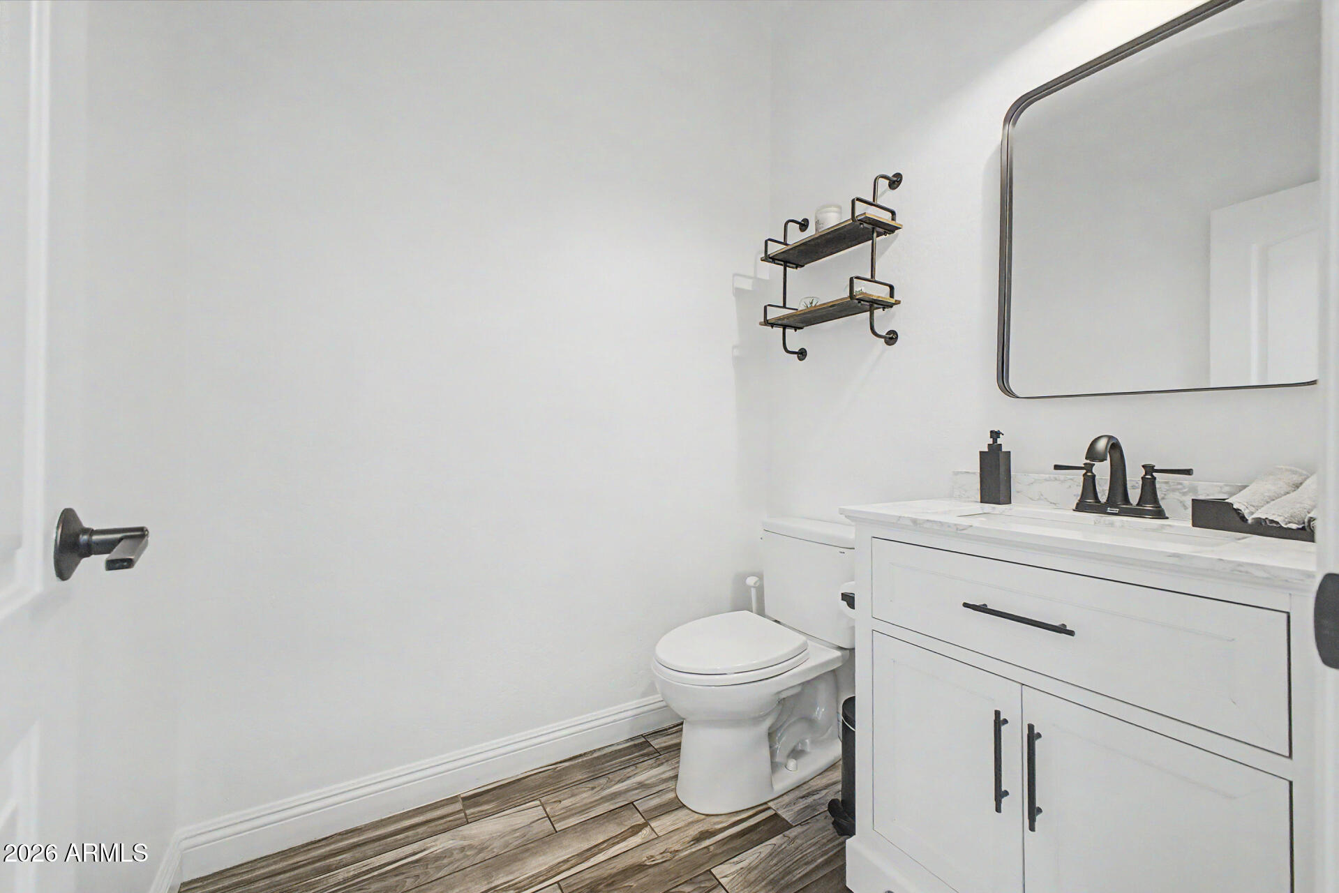 1756 W FETLOCK Trail