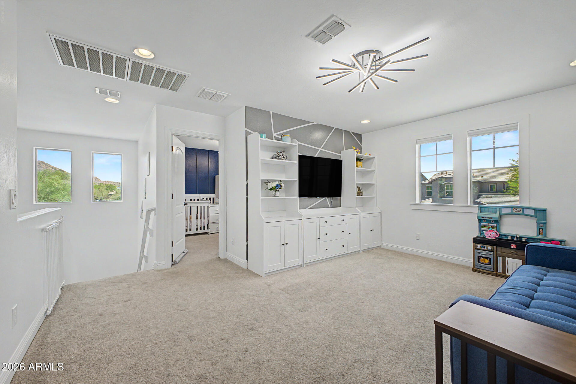 1756 W FETLOCK Trail