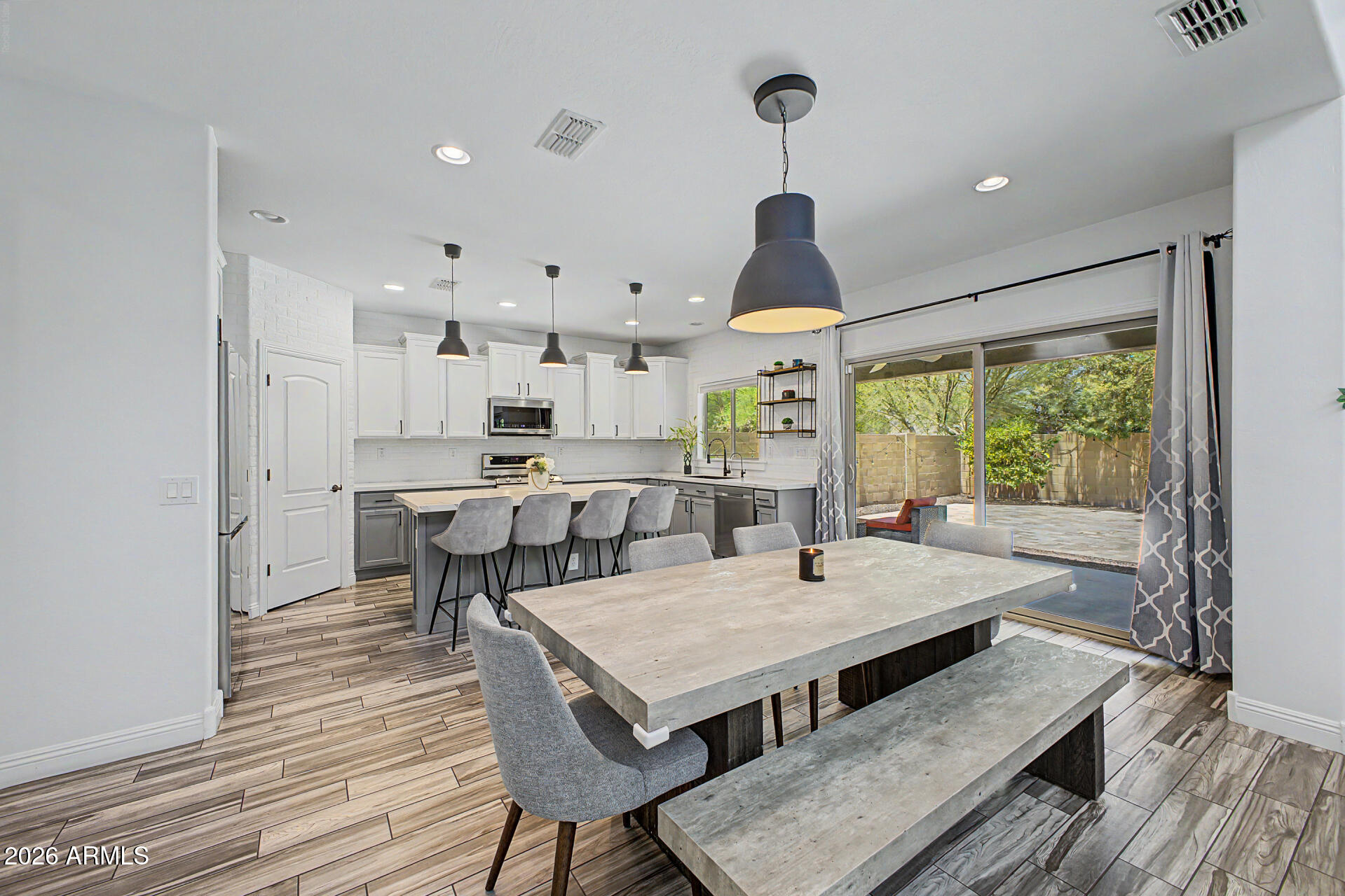 1756 W FETLOCK Trail