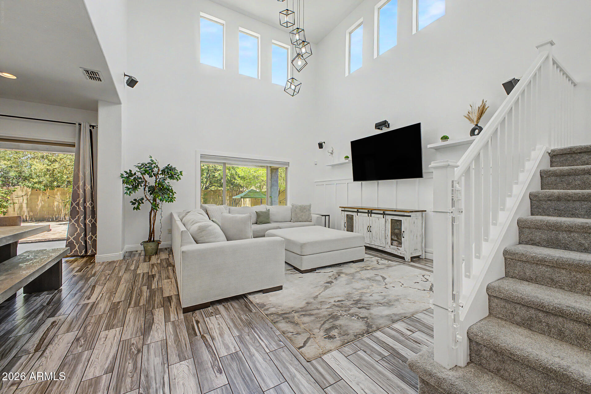 1756 W FETLOCK Trail