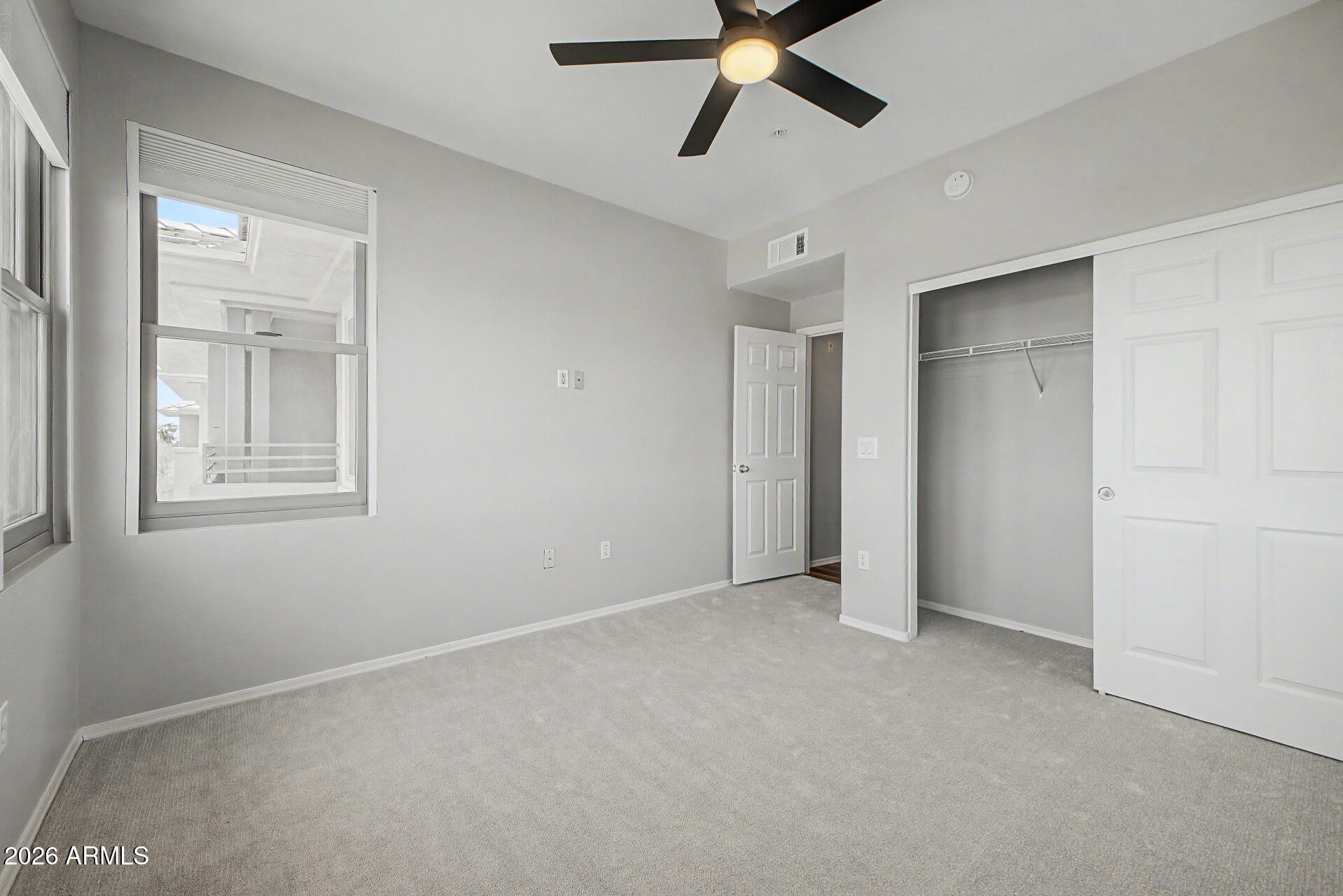 20100 N 78th Place 3073