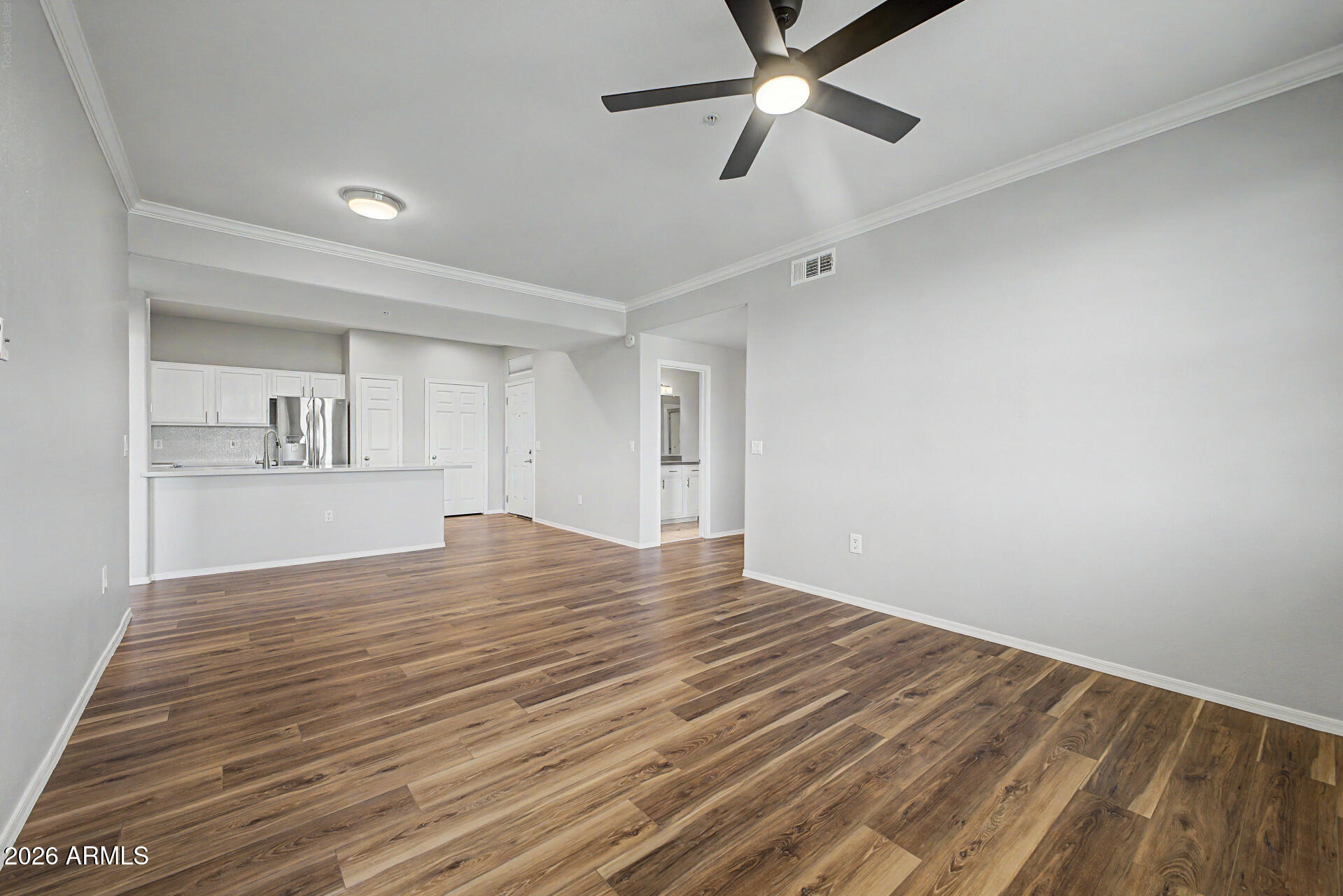 20100 N 78th Place 3073