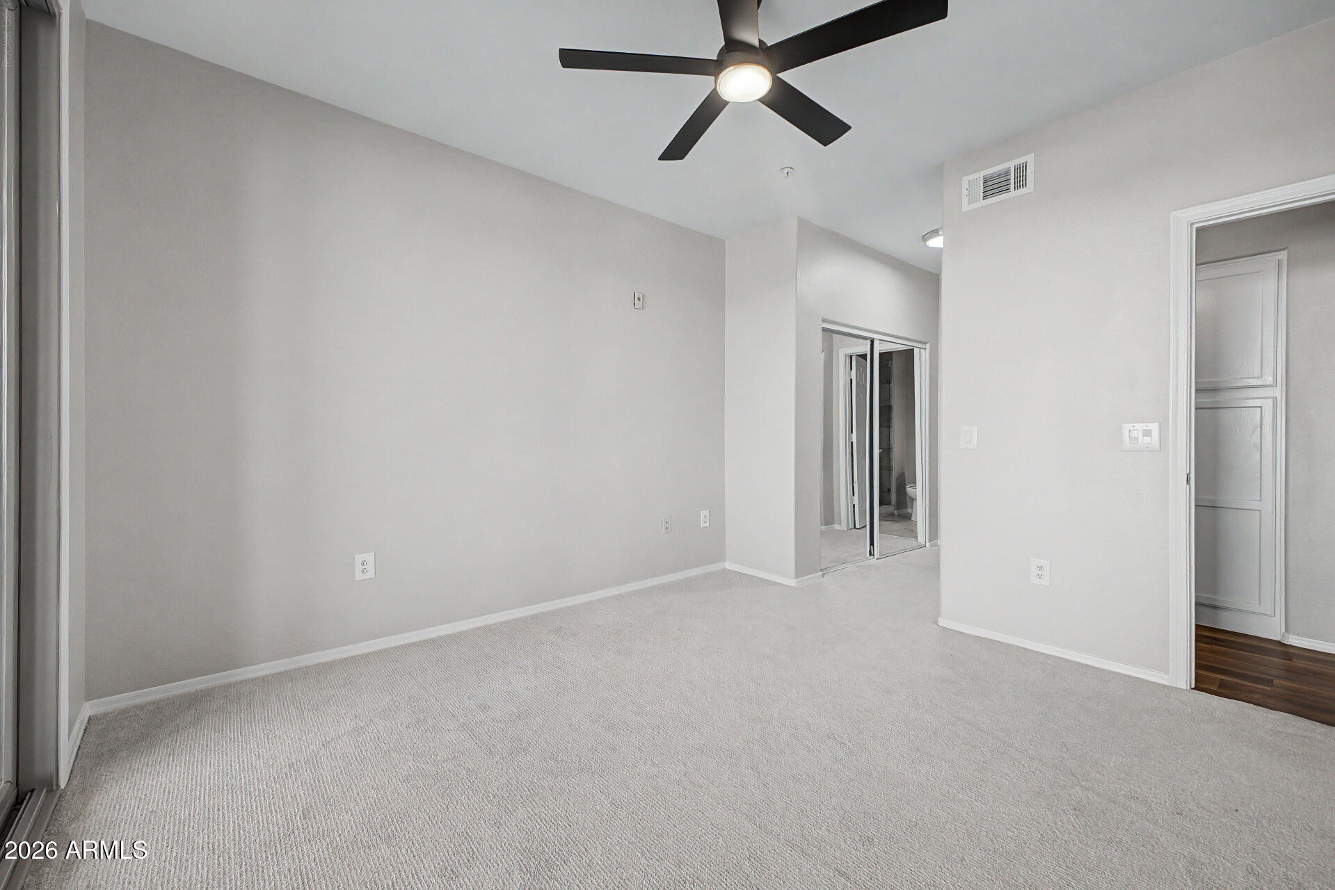 20100 N 78th Place 3073