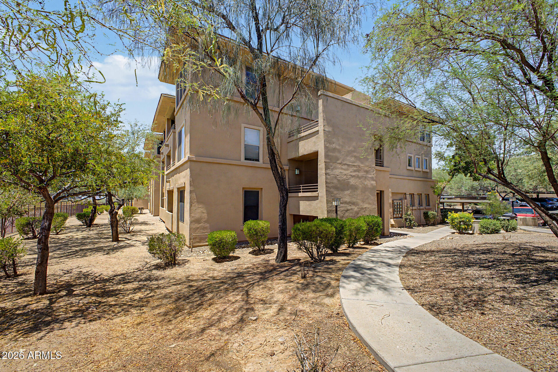 20100 N 78th Place 3073