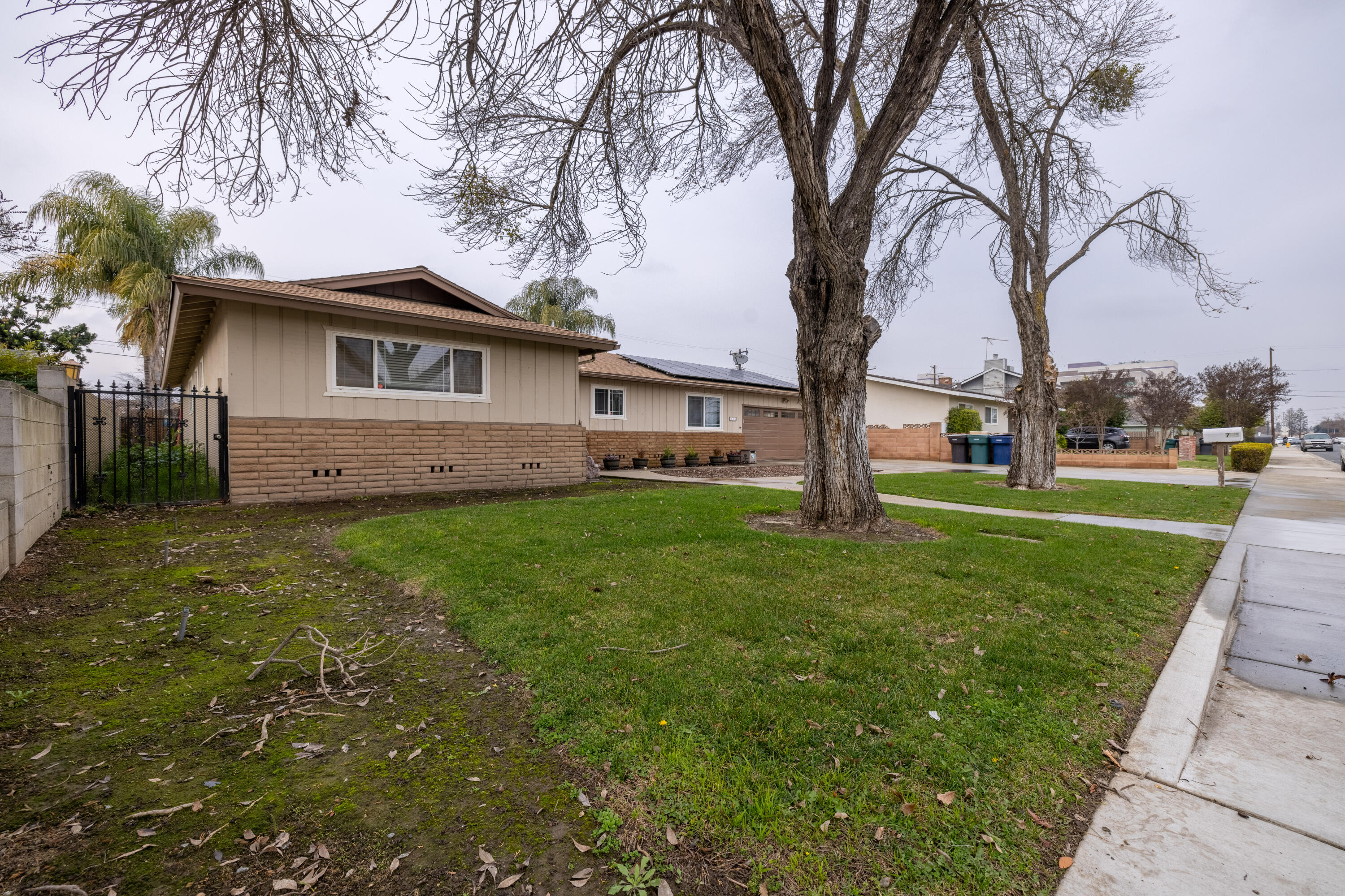 745 N Cherry Street