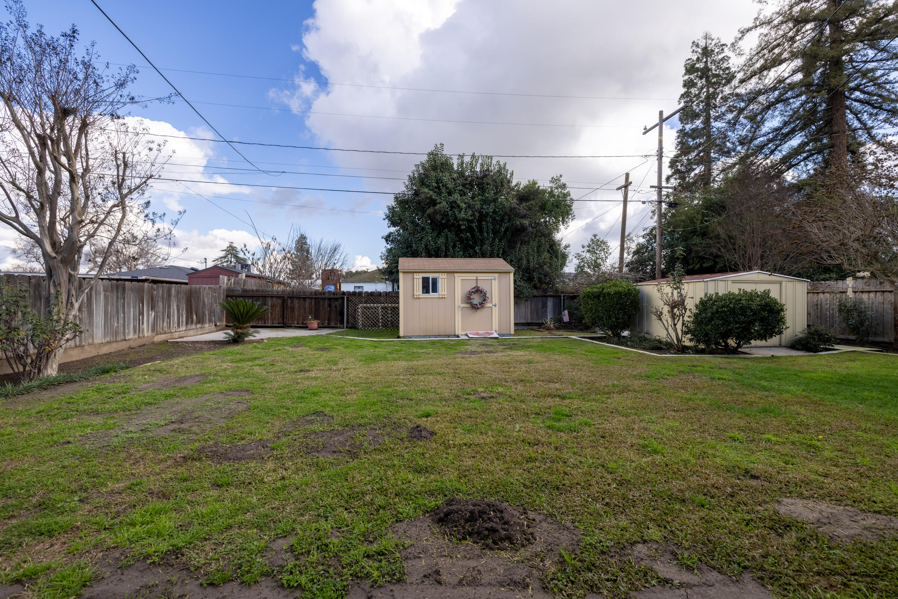 642 N N Place