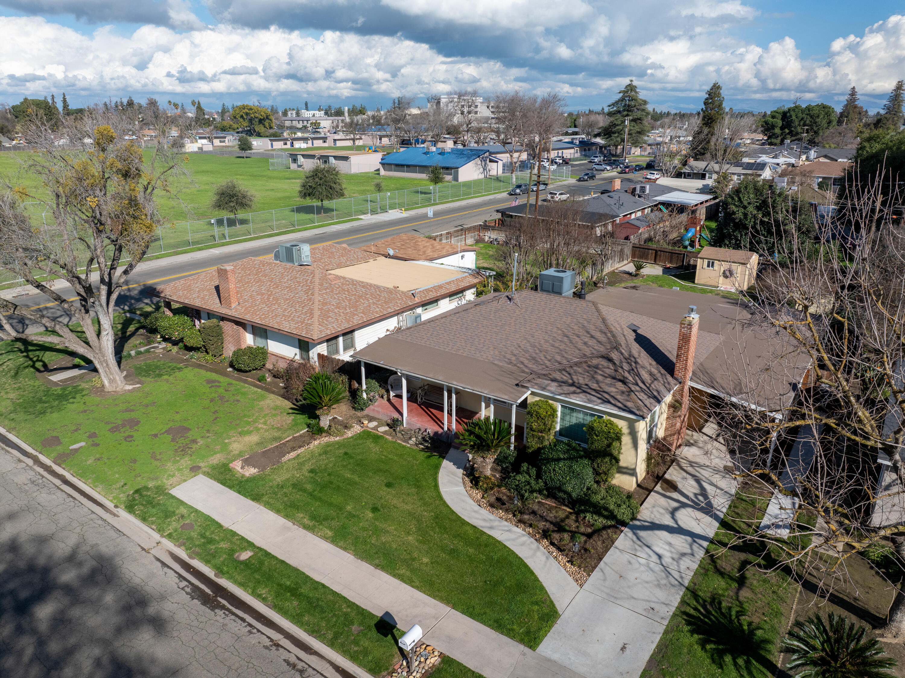 642 N N Place