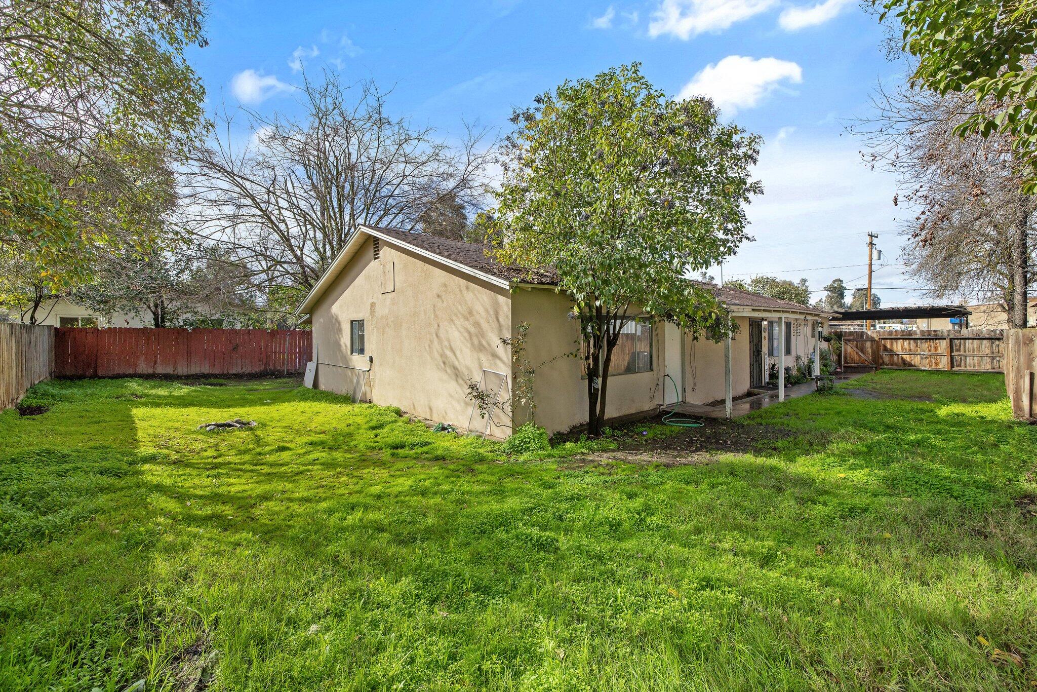 804 N Mooney Boulevard