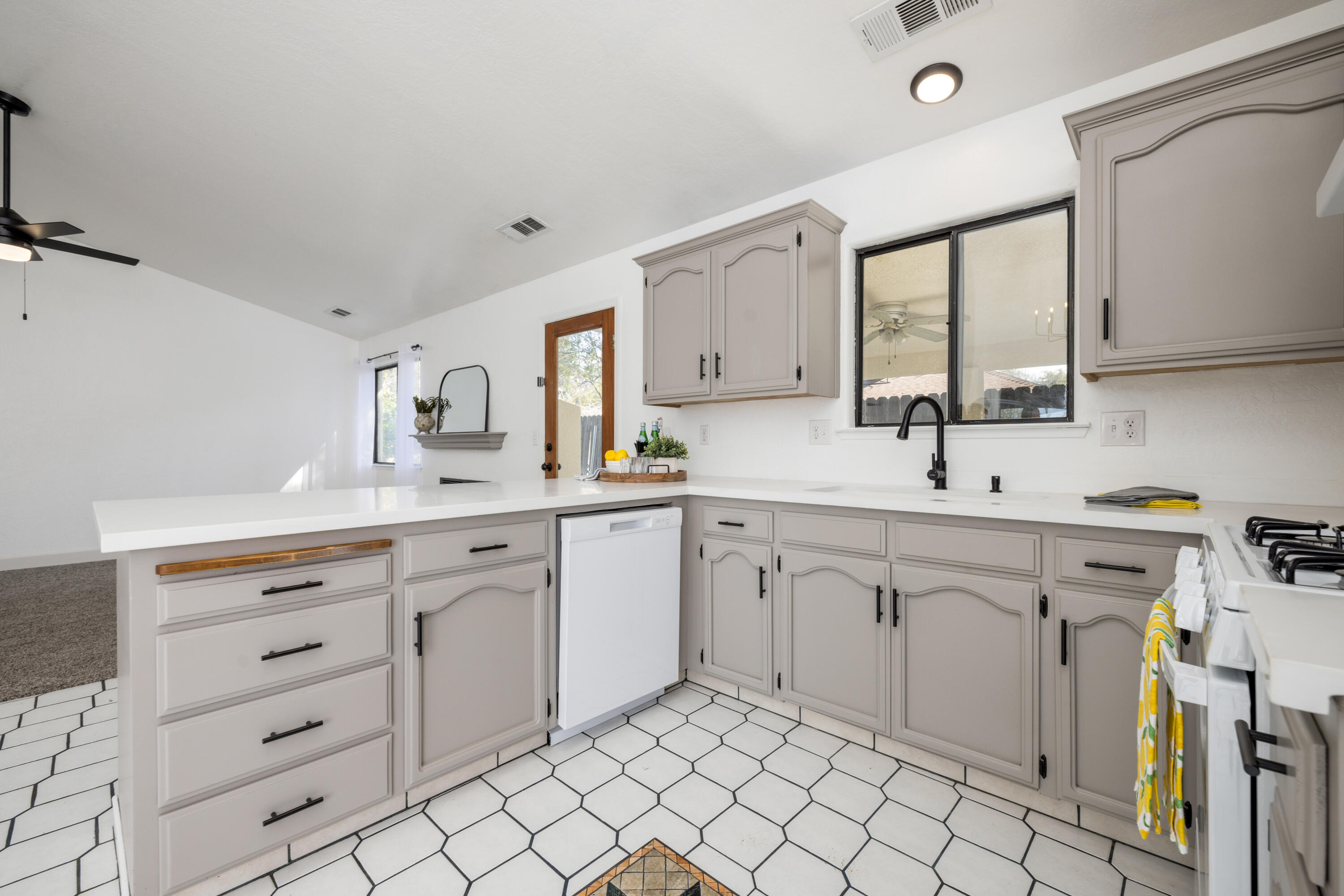 2705 W Mission Court