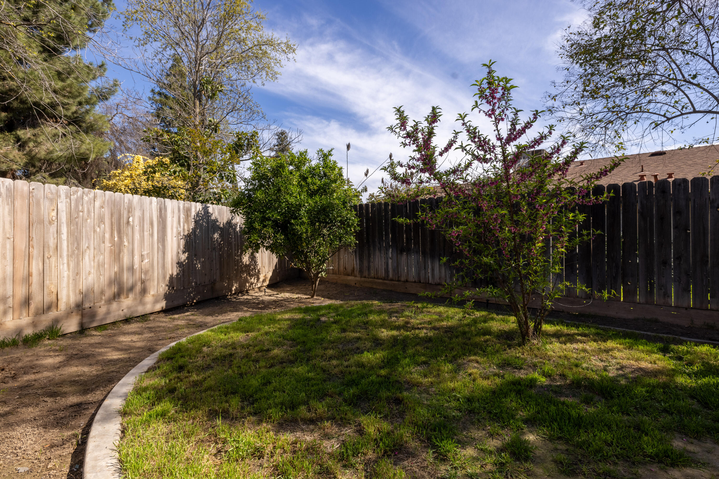 2705 W Mission Court