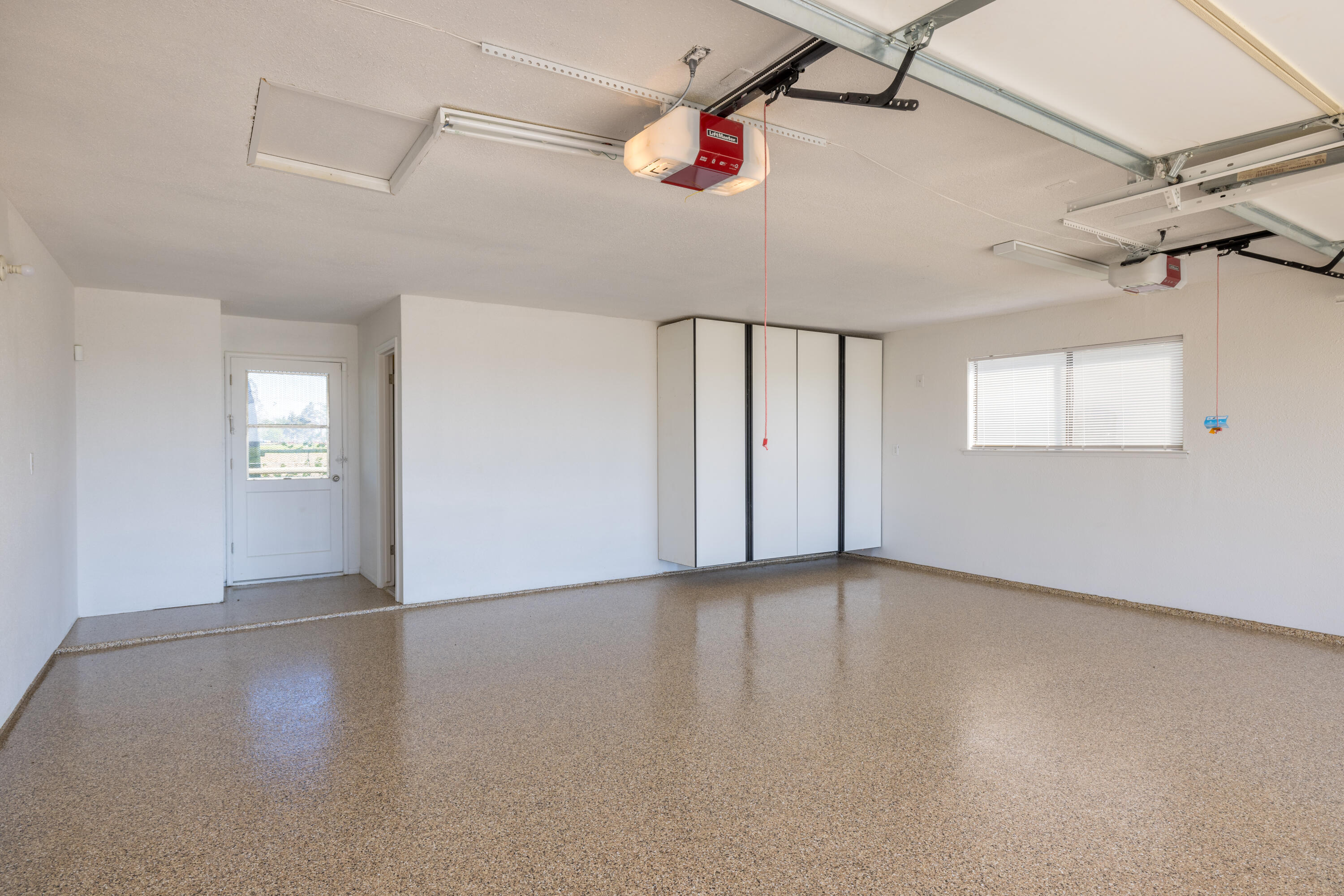 15046 Avenue 224