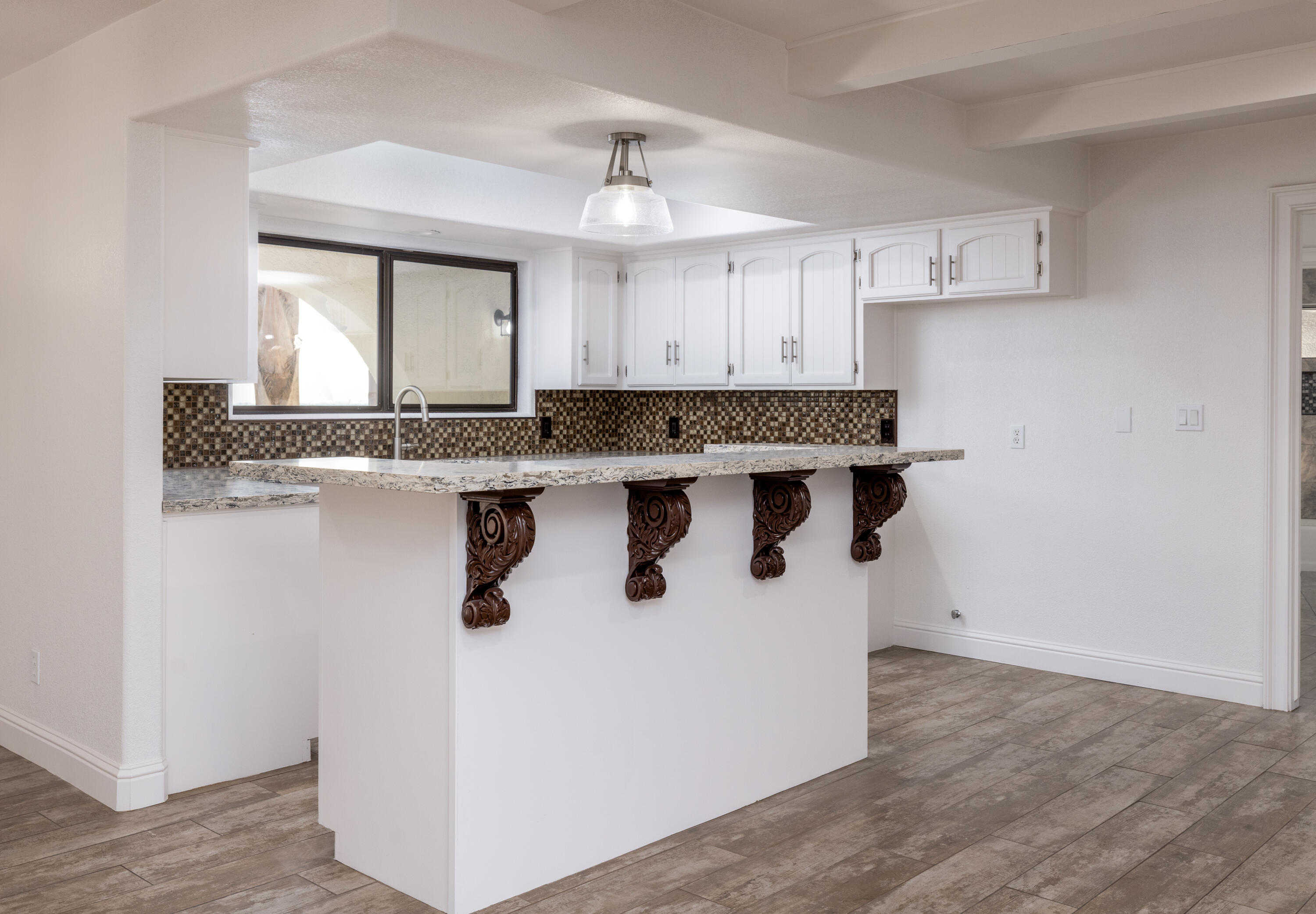 15046 Avenue 224