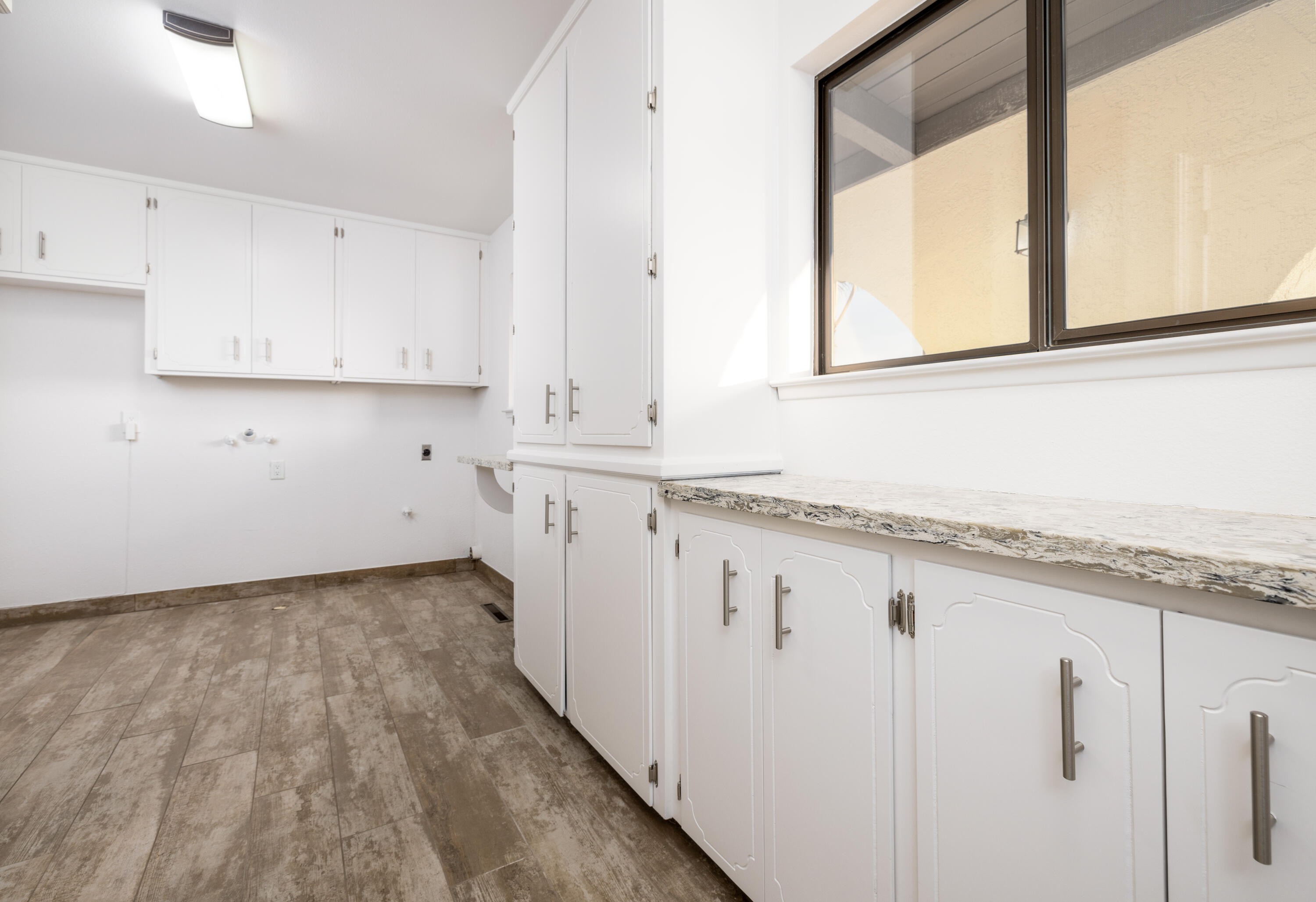15046 Avenue 224