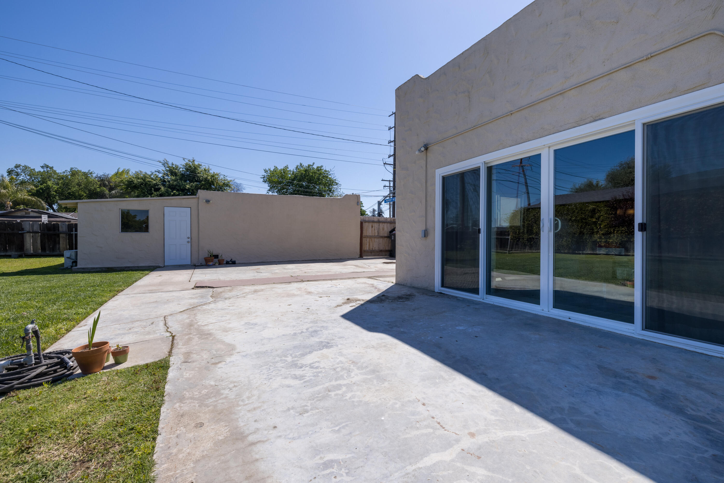 116 W Prosperity Avenue