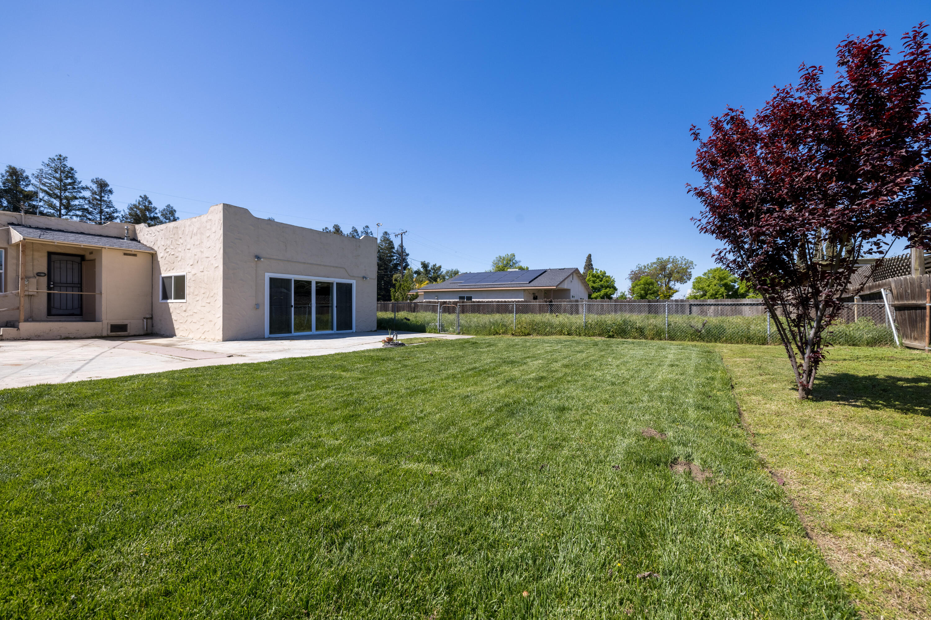 116 W Prosperity Avenue