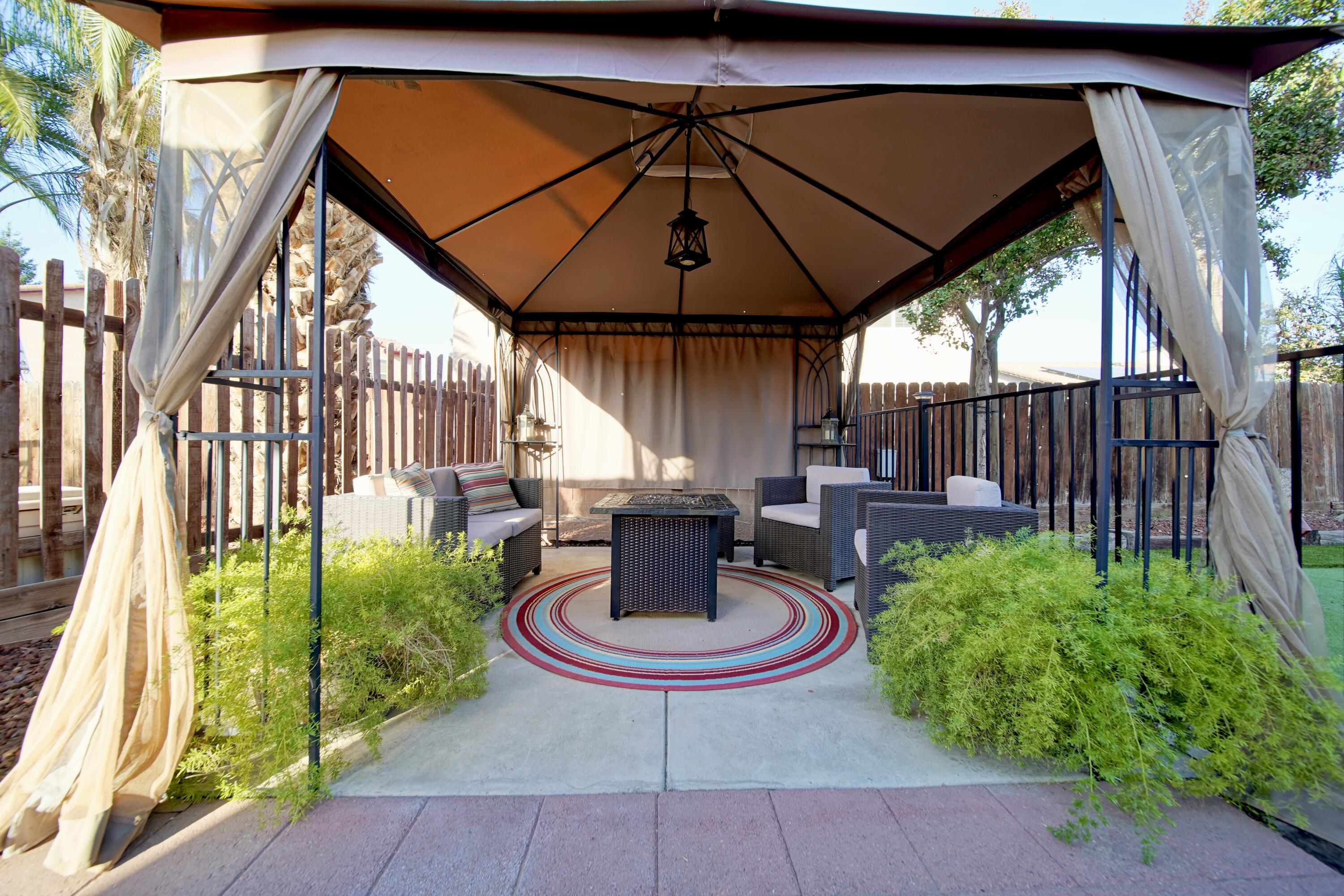 1586 Mirasson Court