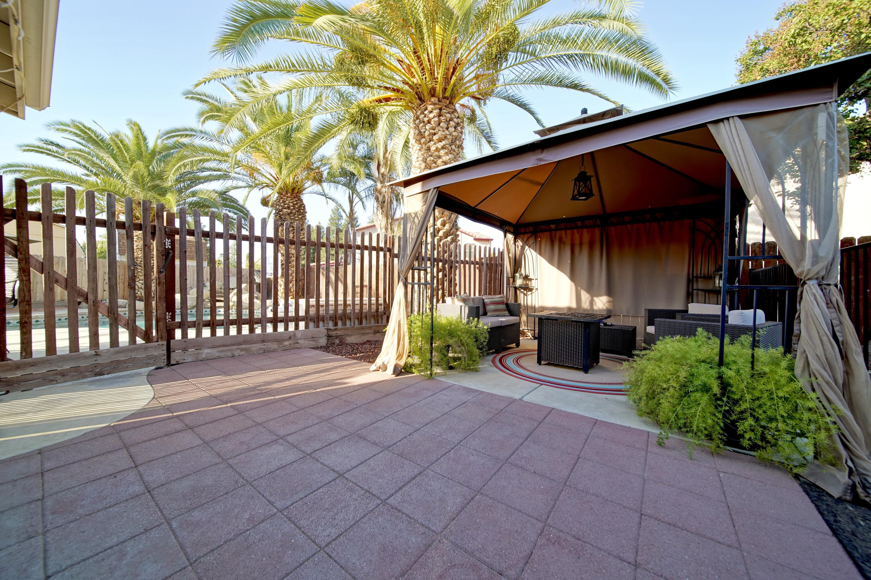 1586 Mirasson Court