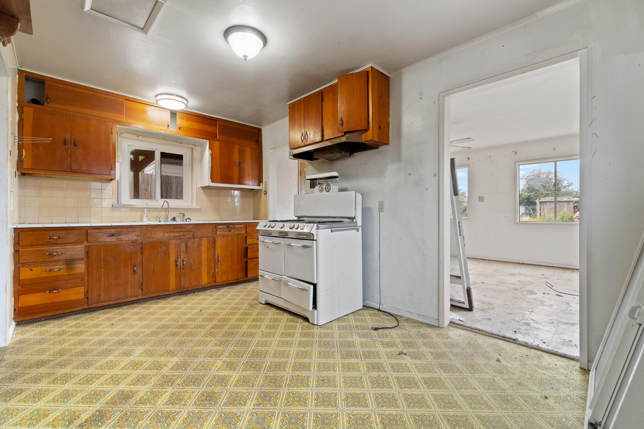 1912 8th Street