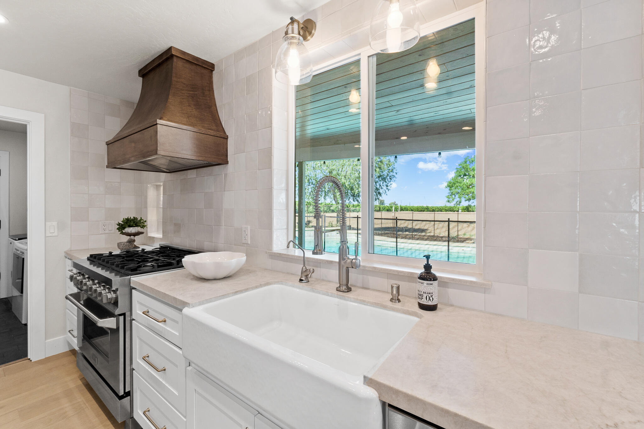 28921 Road 208