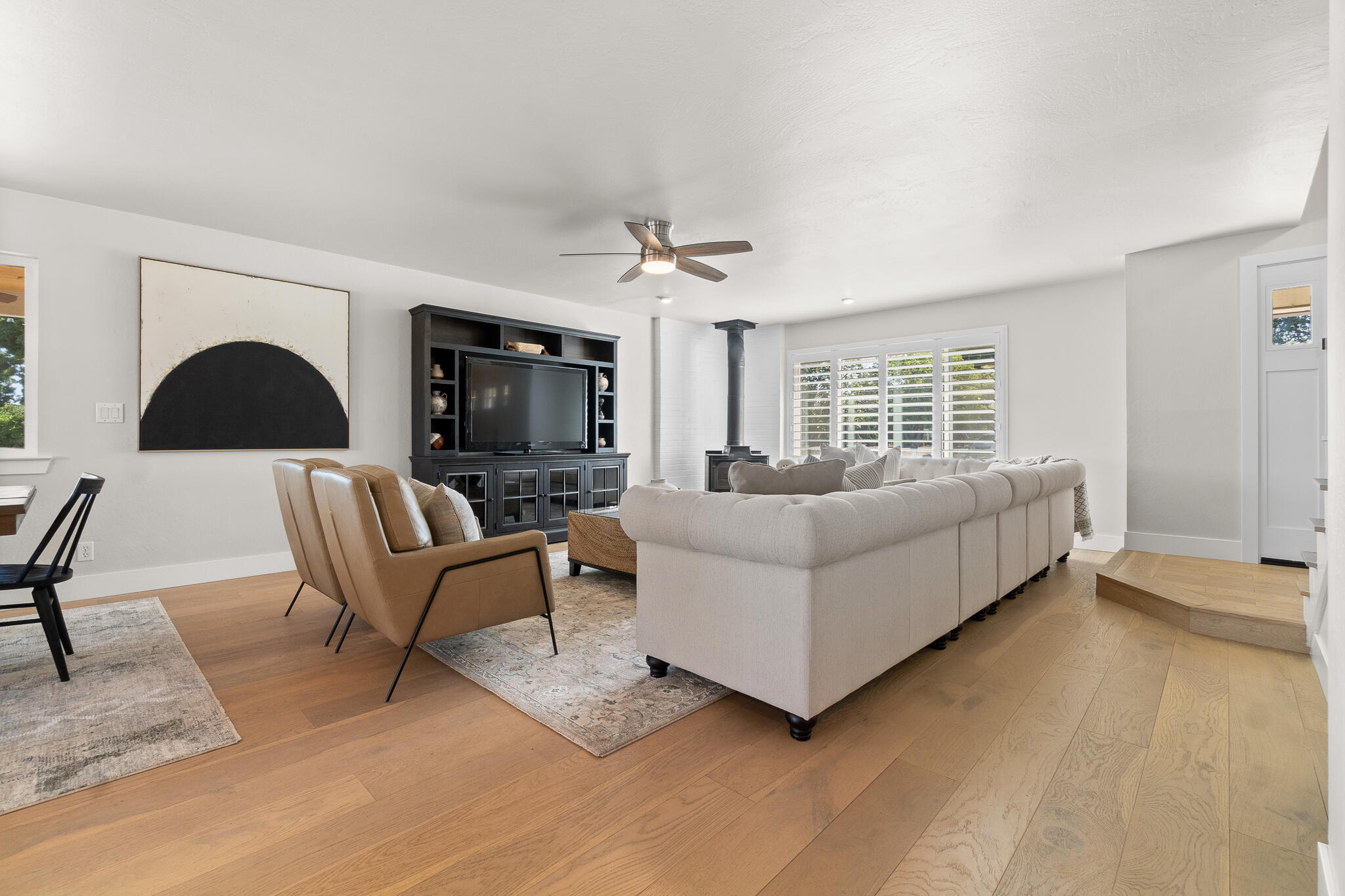 28921 Road 208