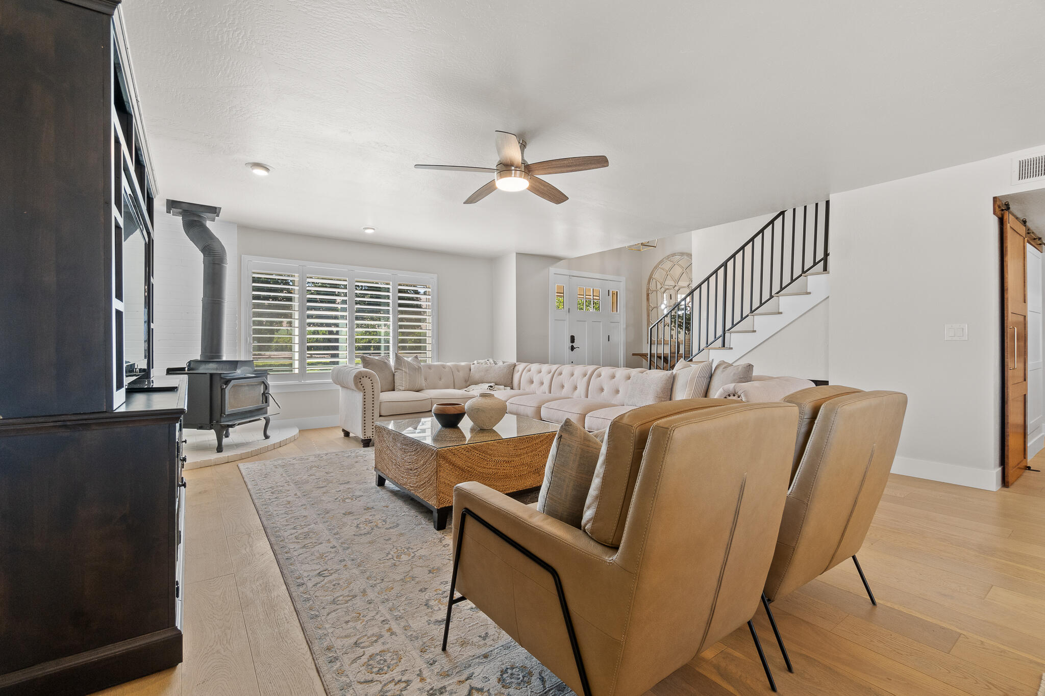 28921 Road 208