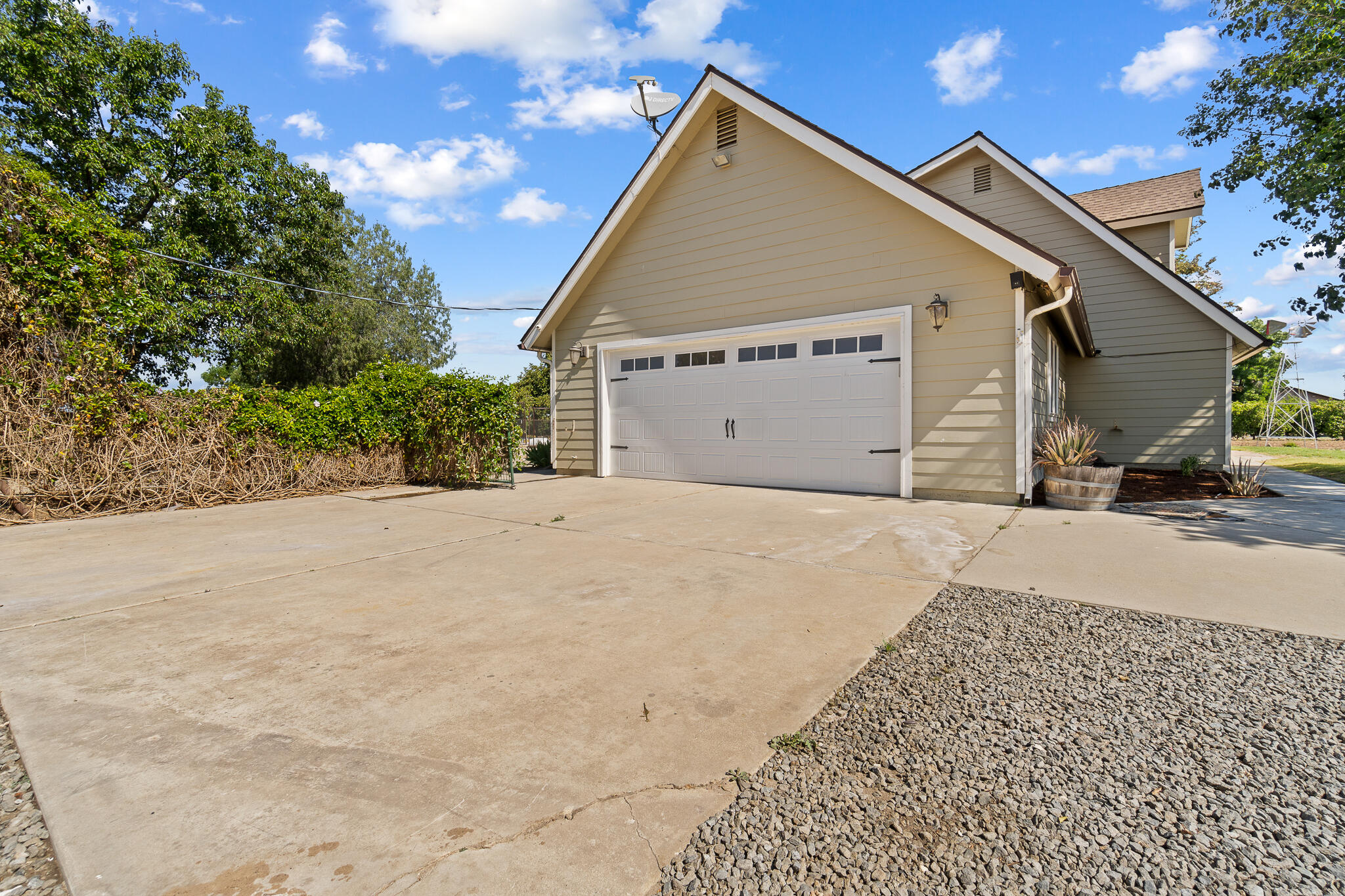 28921 Road 208