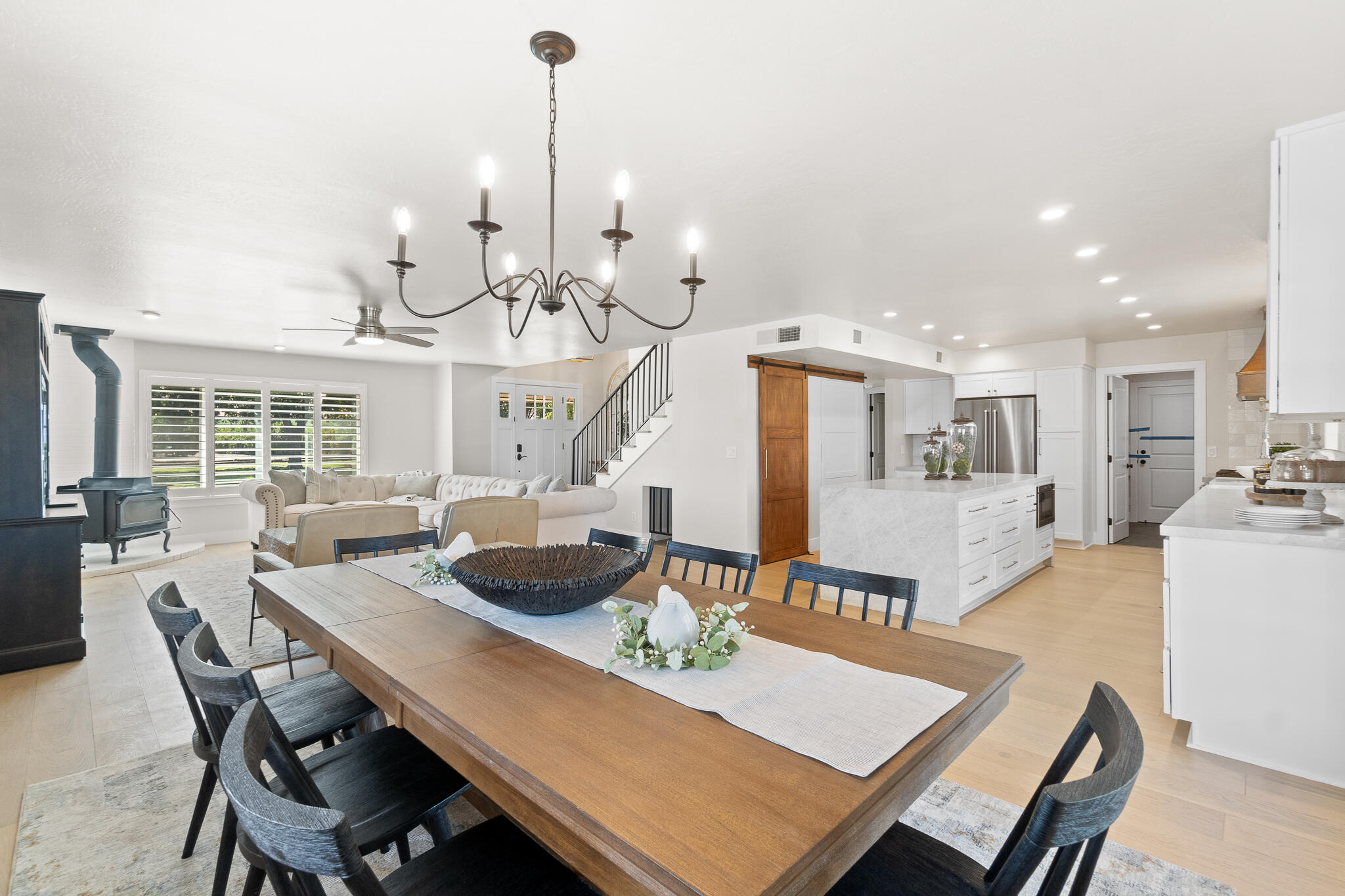 28921 Road 208