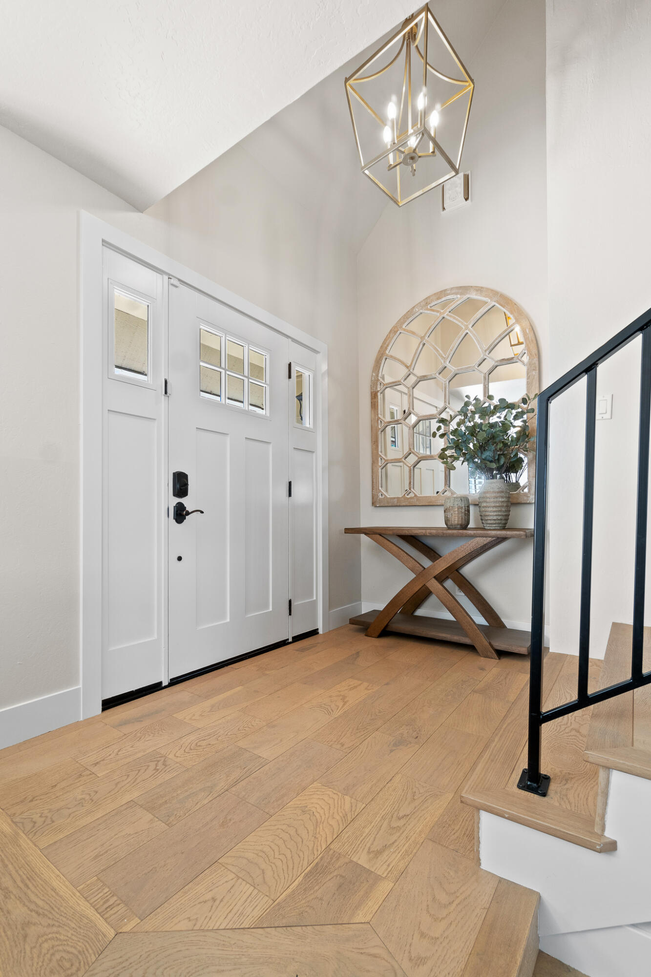 28921 Road 208