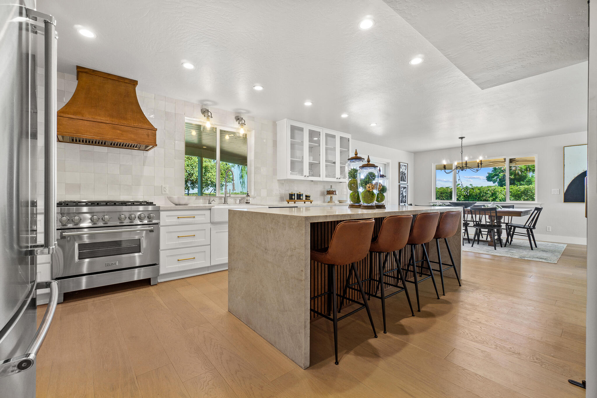 28921 Road 208