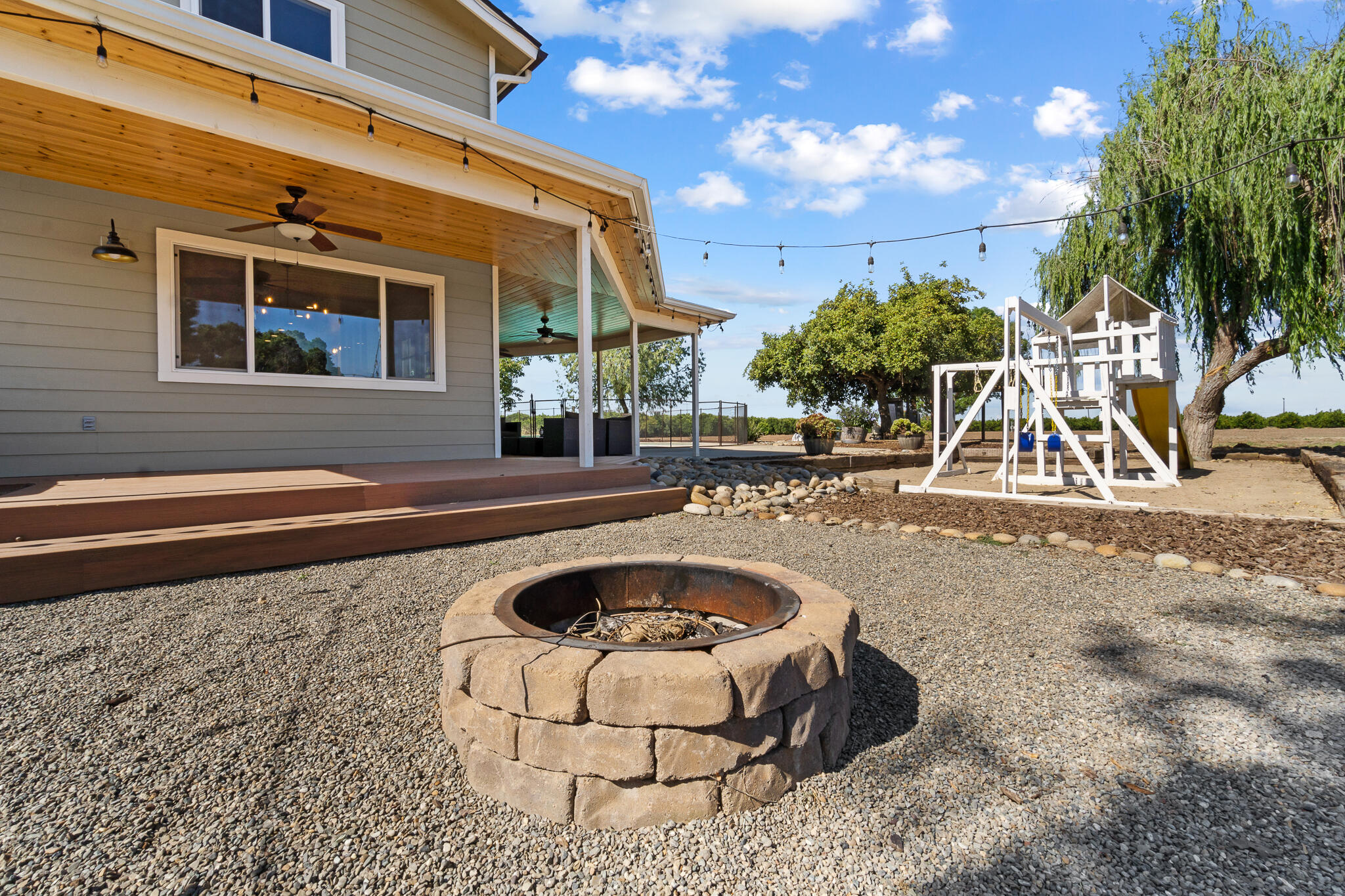 28921 Road 208