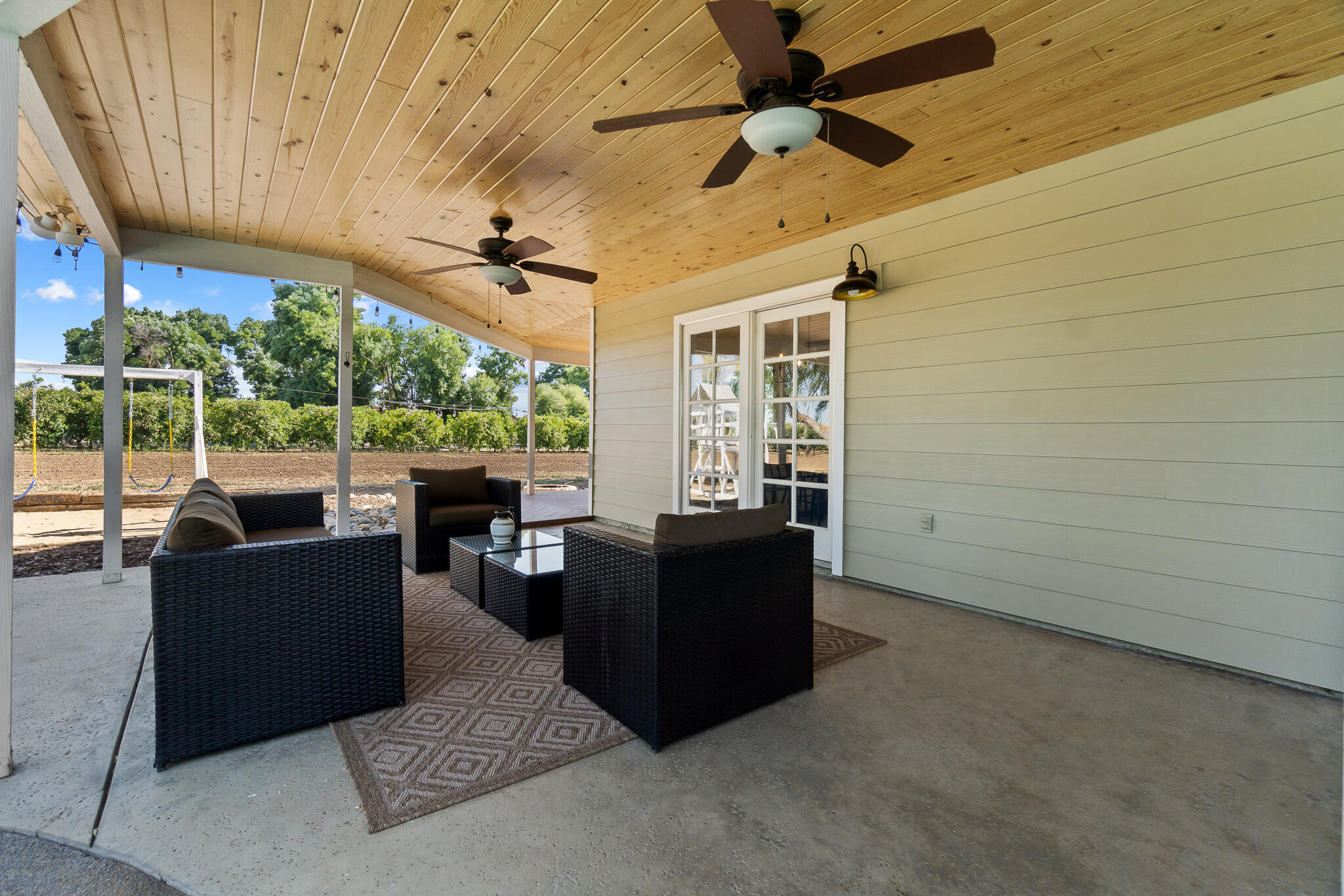 28921 Road 208