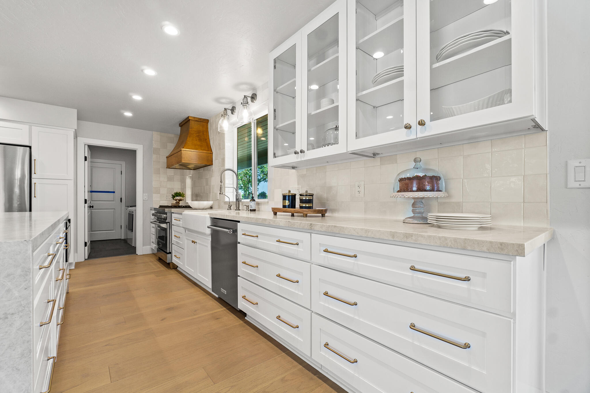 28921 Road 208
