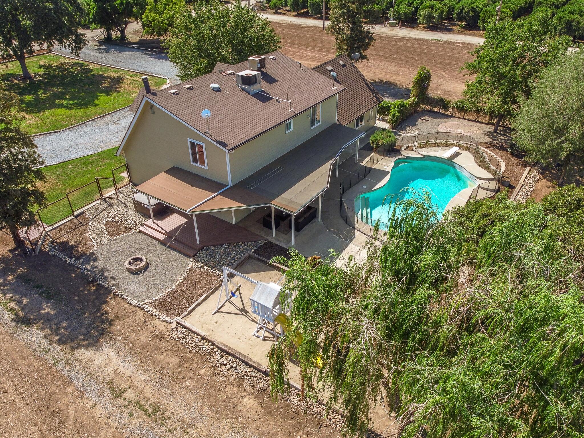 28921 Road 208