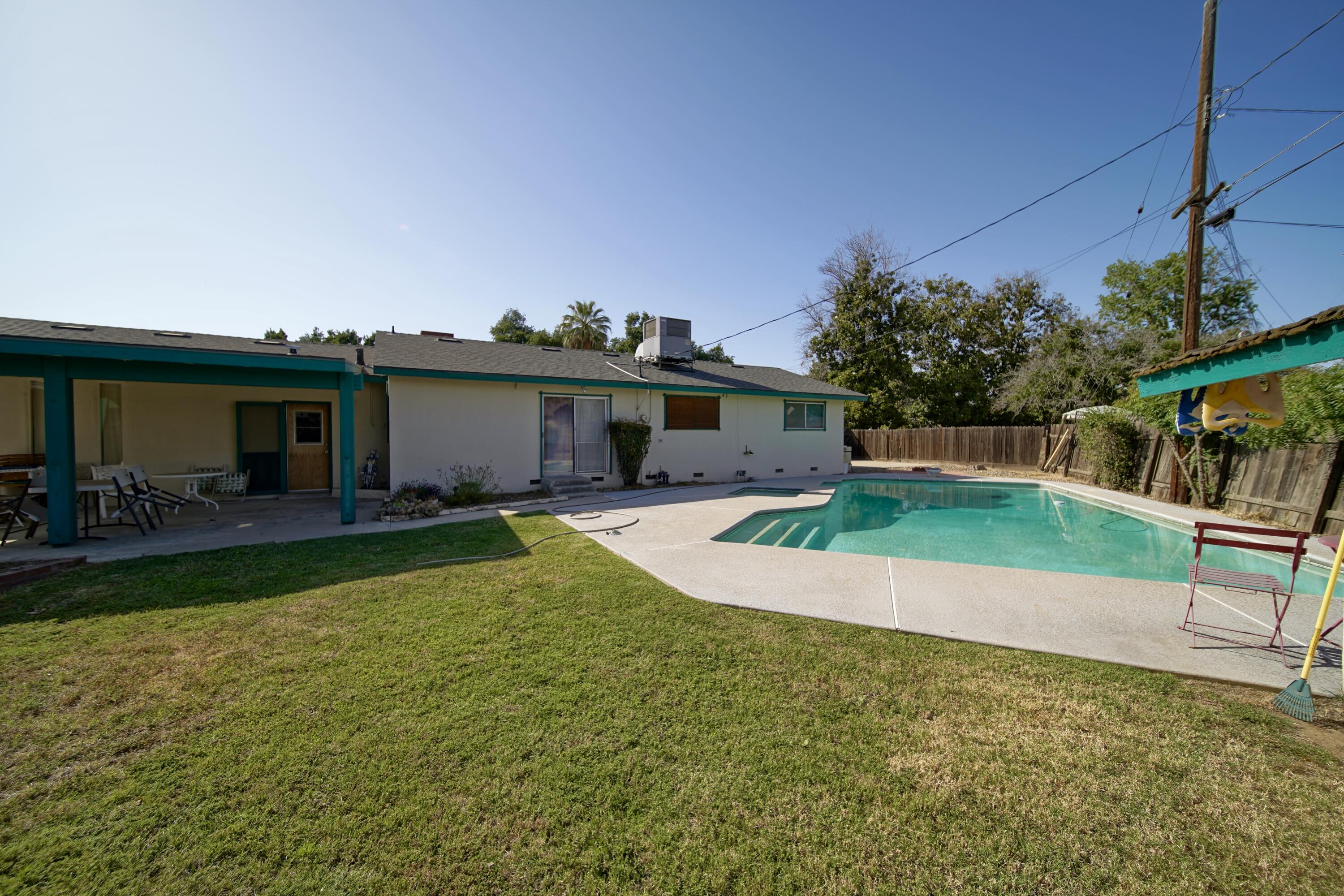 134 N Vista Street