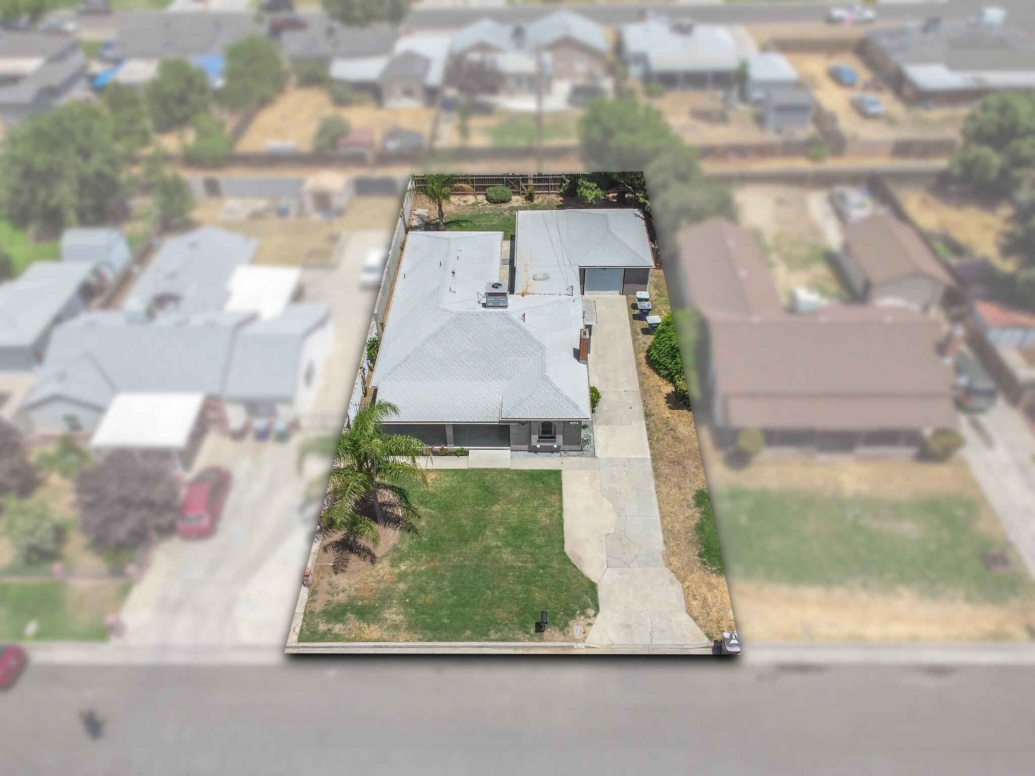 1482 E Kern Avenue