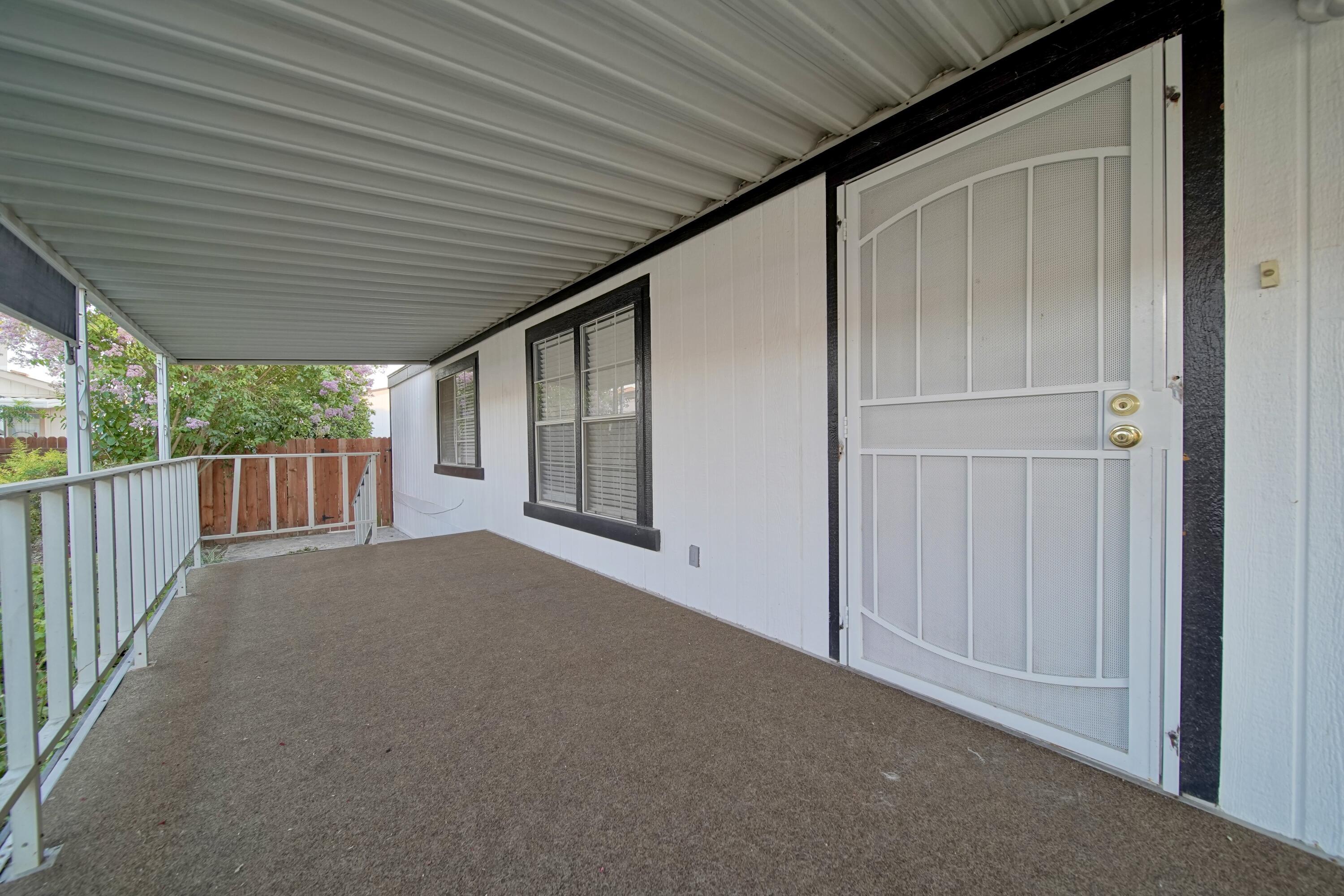 2459 N Oaks Street, 37