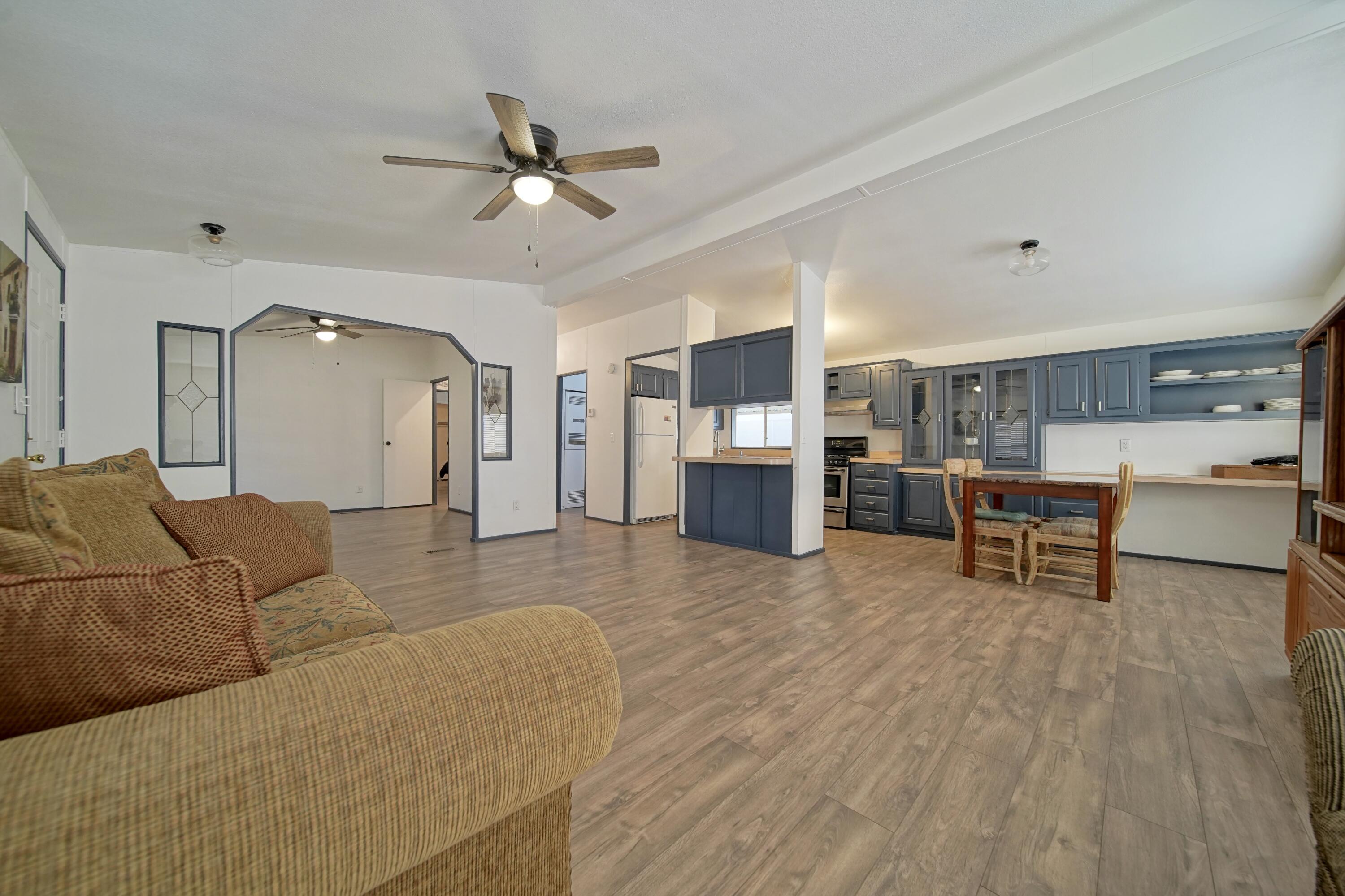 2459 N Oaks Street, 37