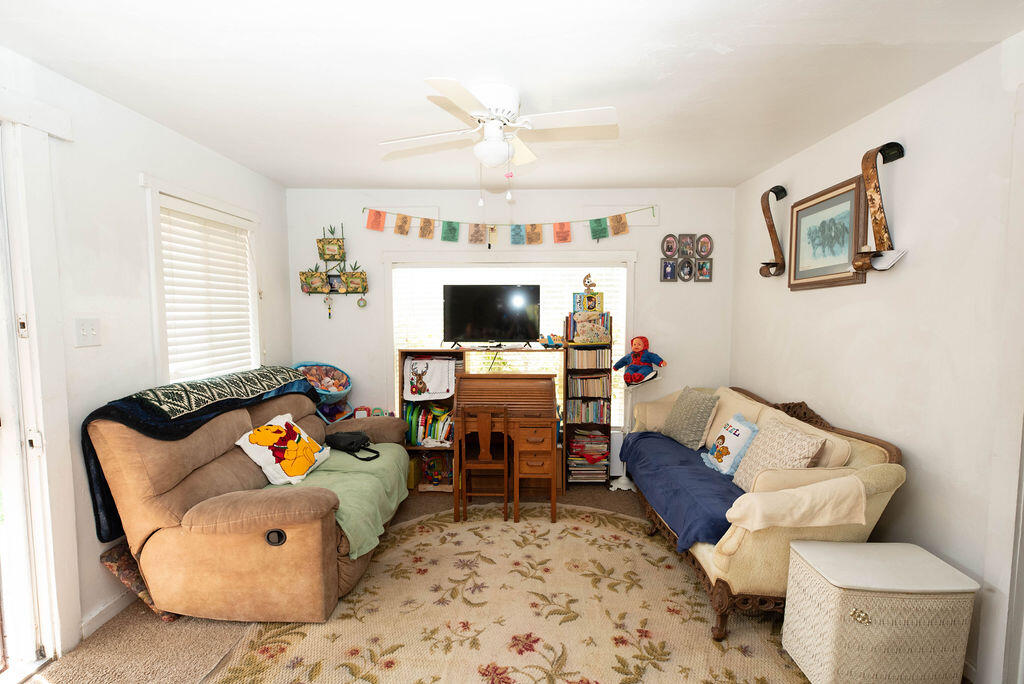 12446 Ave 322