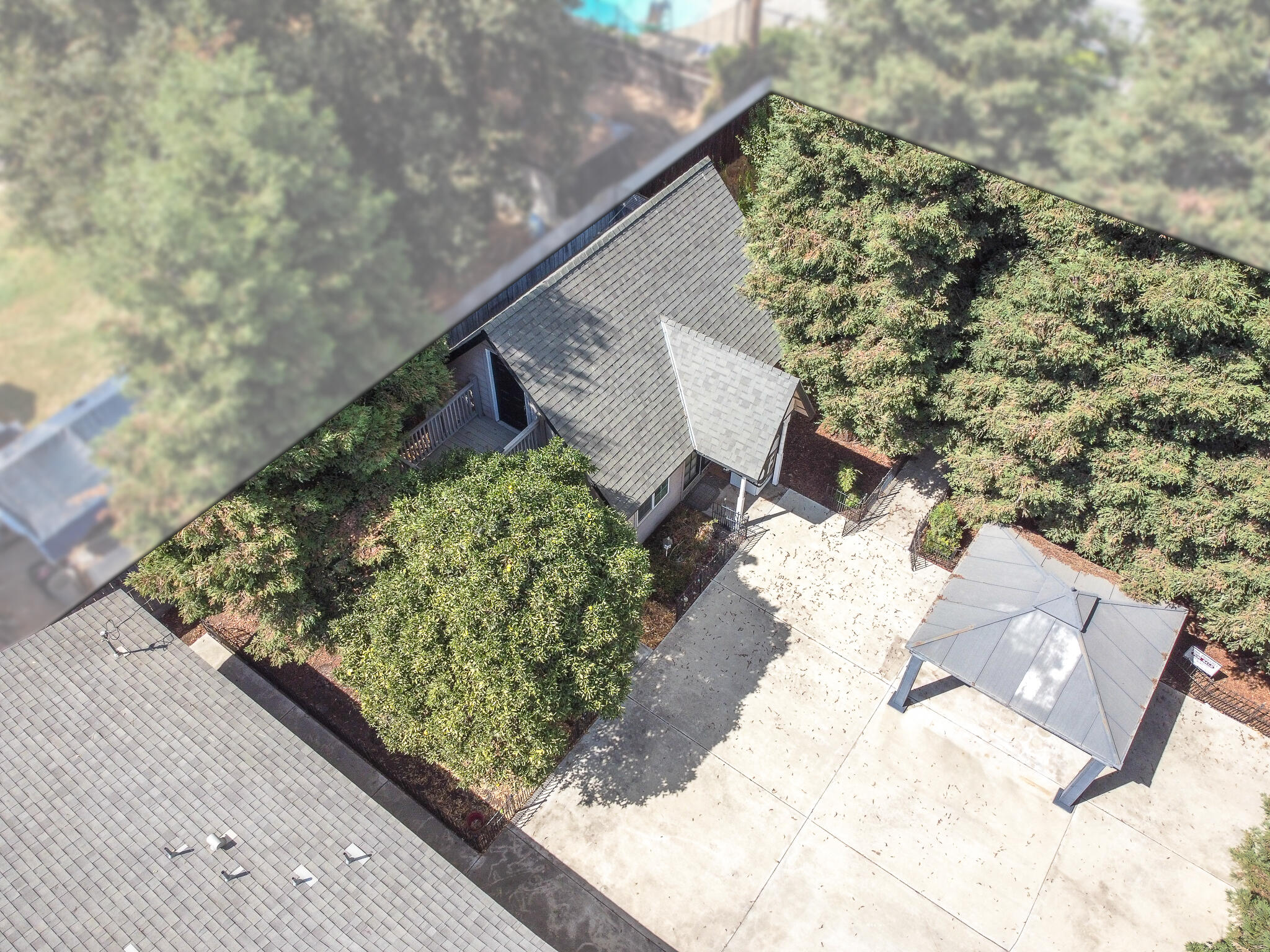1804 W Sunnyside Avenue
