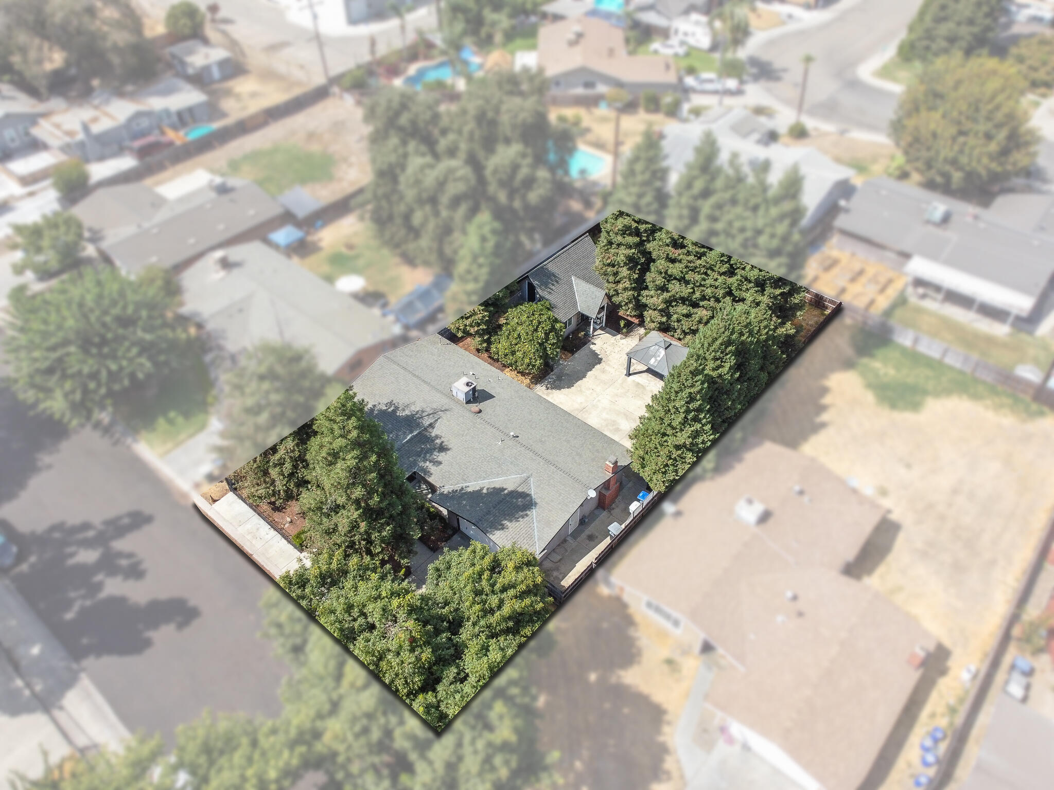 1804 W Sunnyside Avenue
