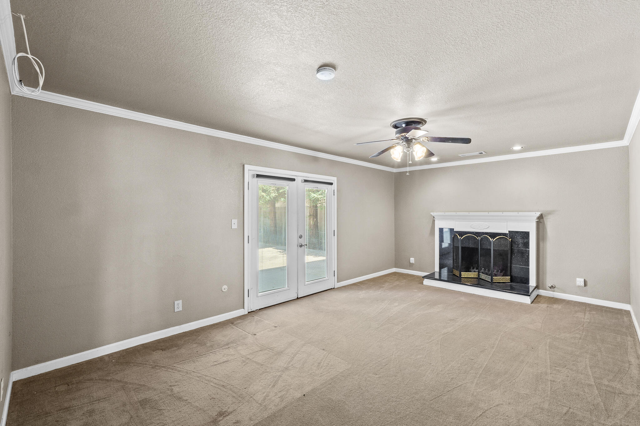 1804 W Sunnyside Avenue
