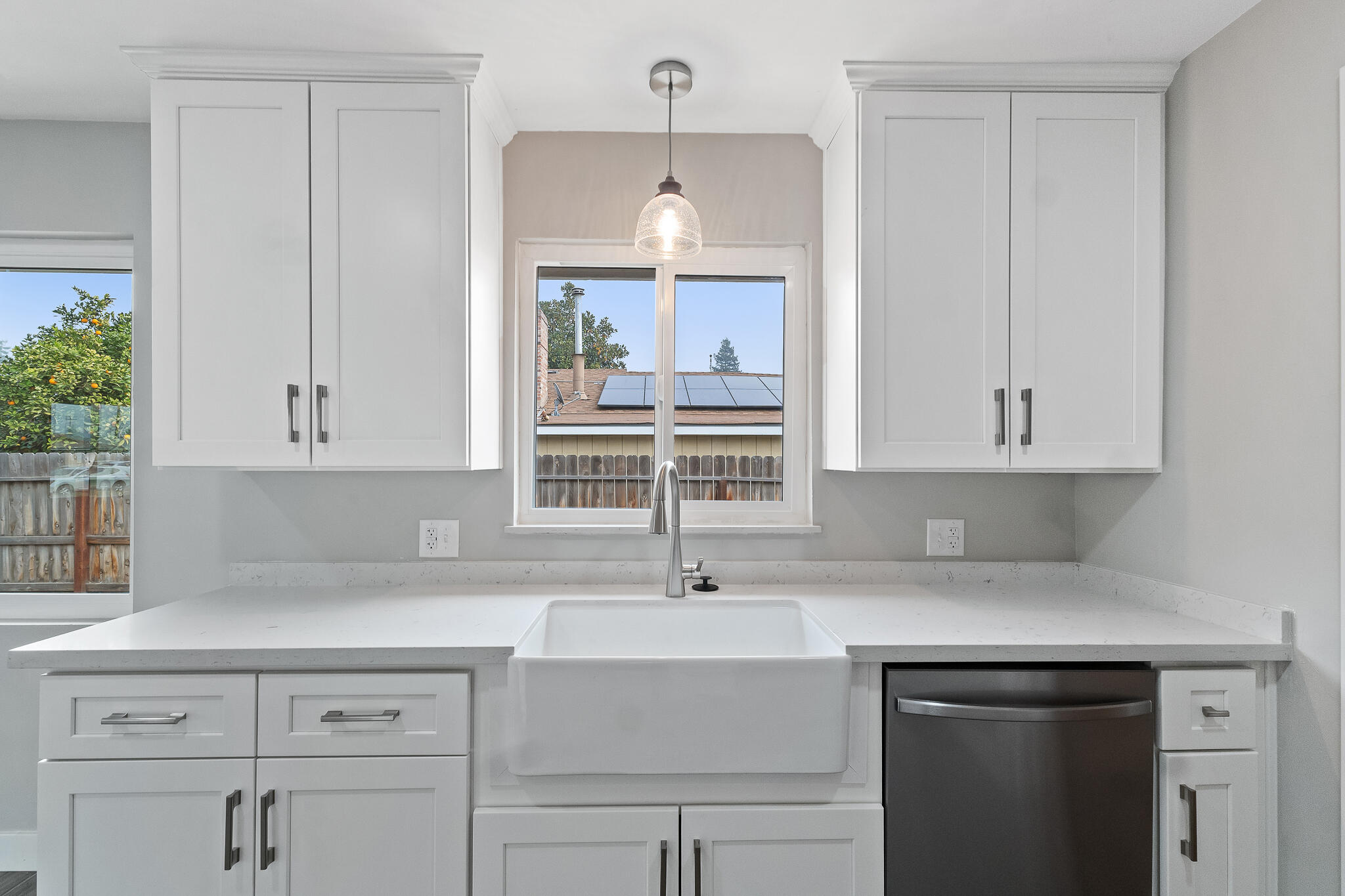 319 E Prosperity Avenue