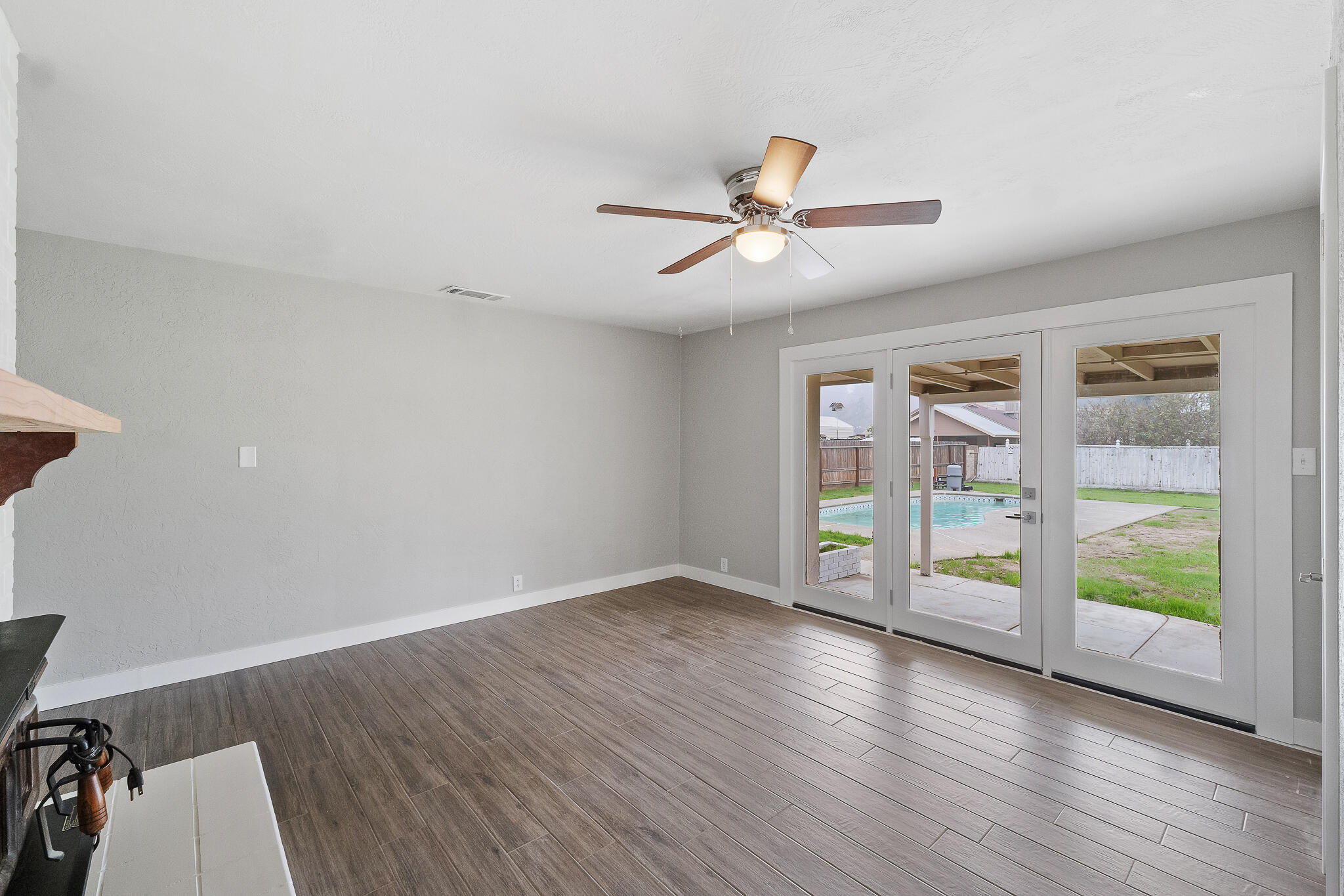 319 E Prosperity Avenue