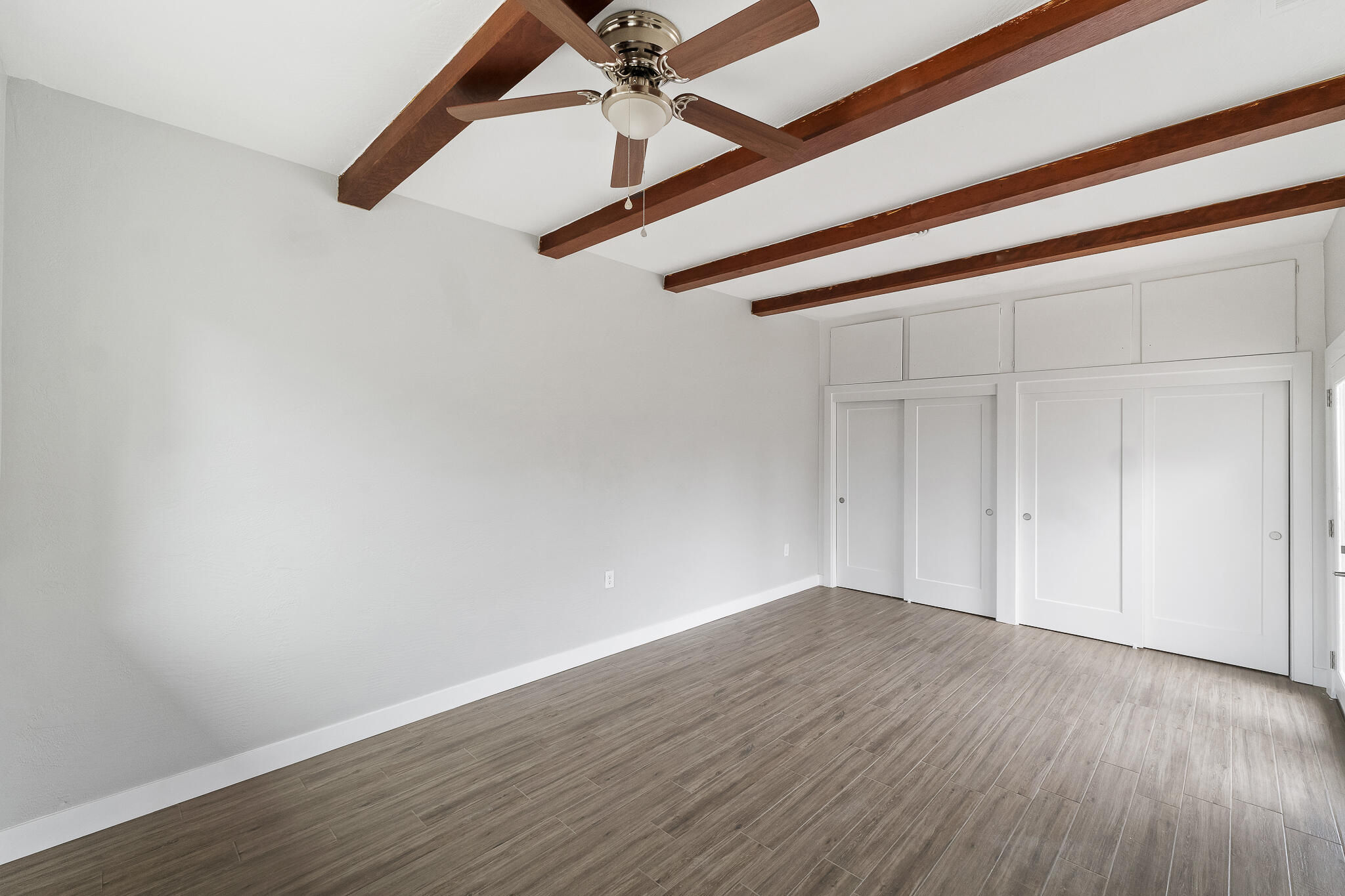 319 E Prosperity Avenue