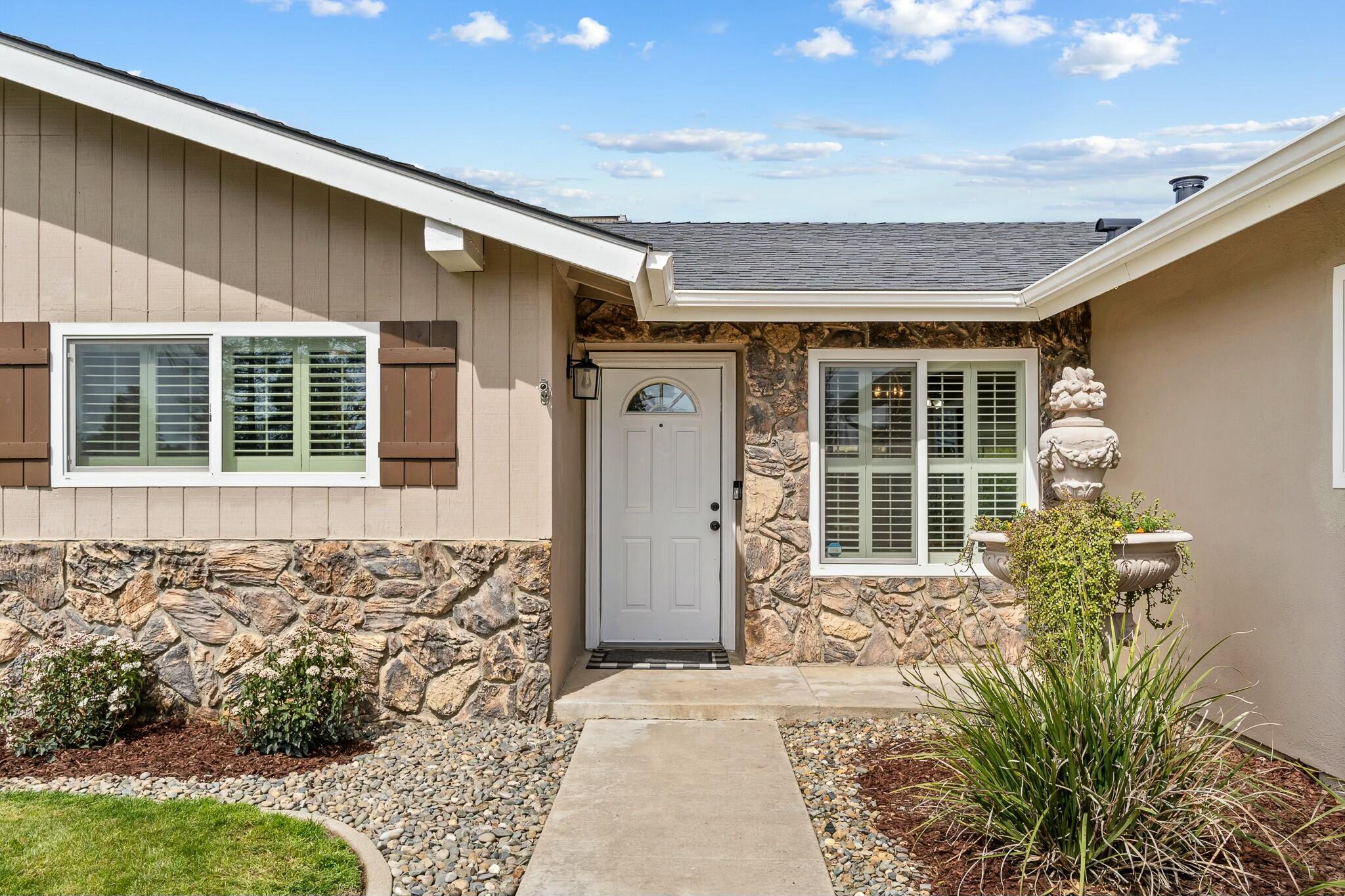 1630 Kaweah Drive