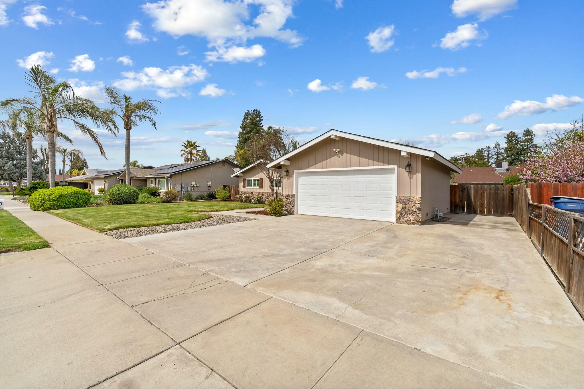 1630 Kaweah Drive
